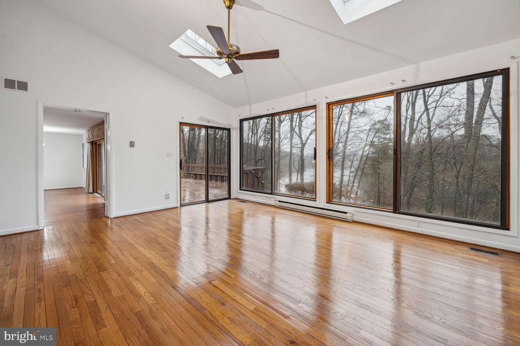 ADMIRAL HEIGHTS - Residential