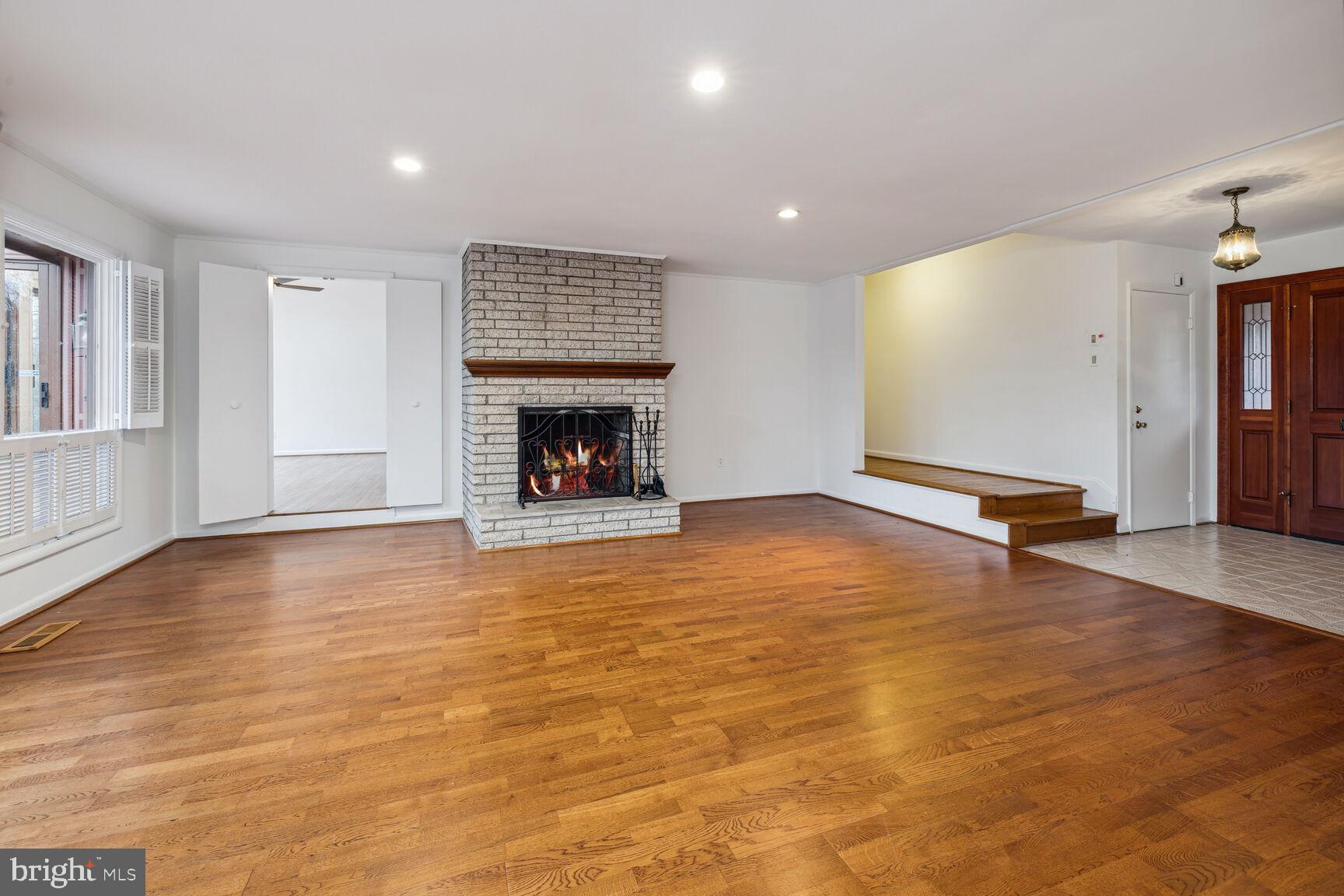 ADMIRAL HEIGHTS - Residential