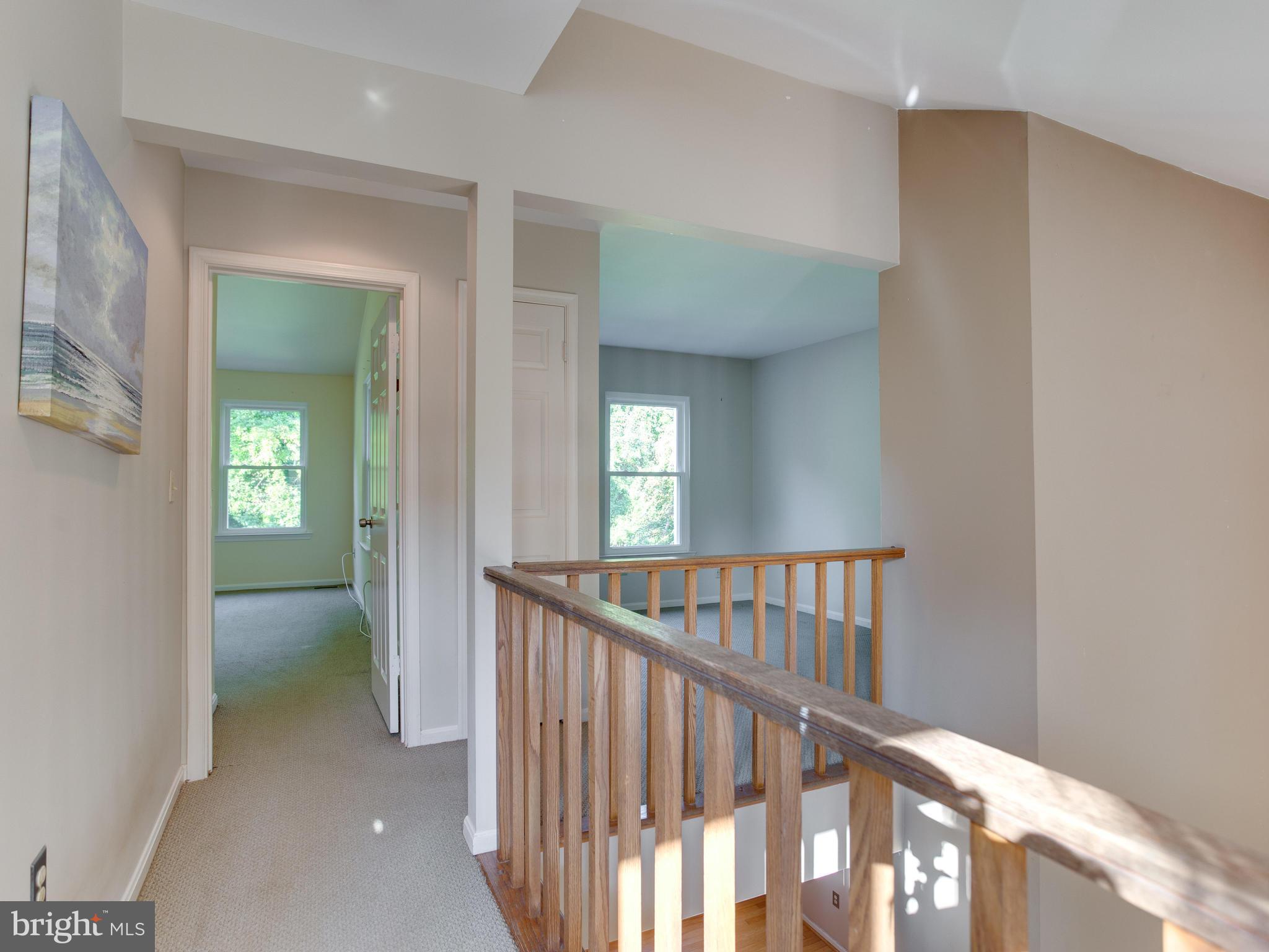 HUNT MEADOW - Residential