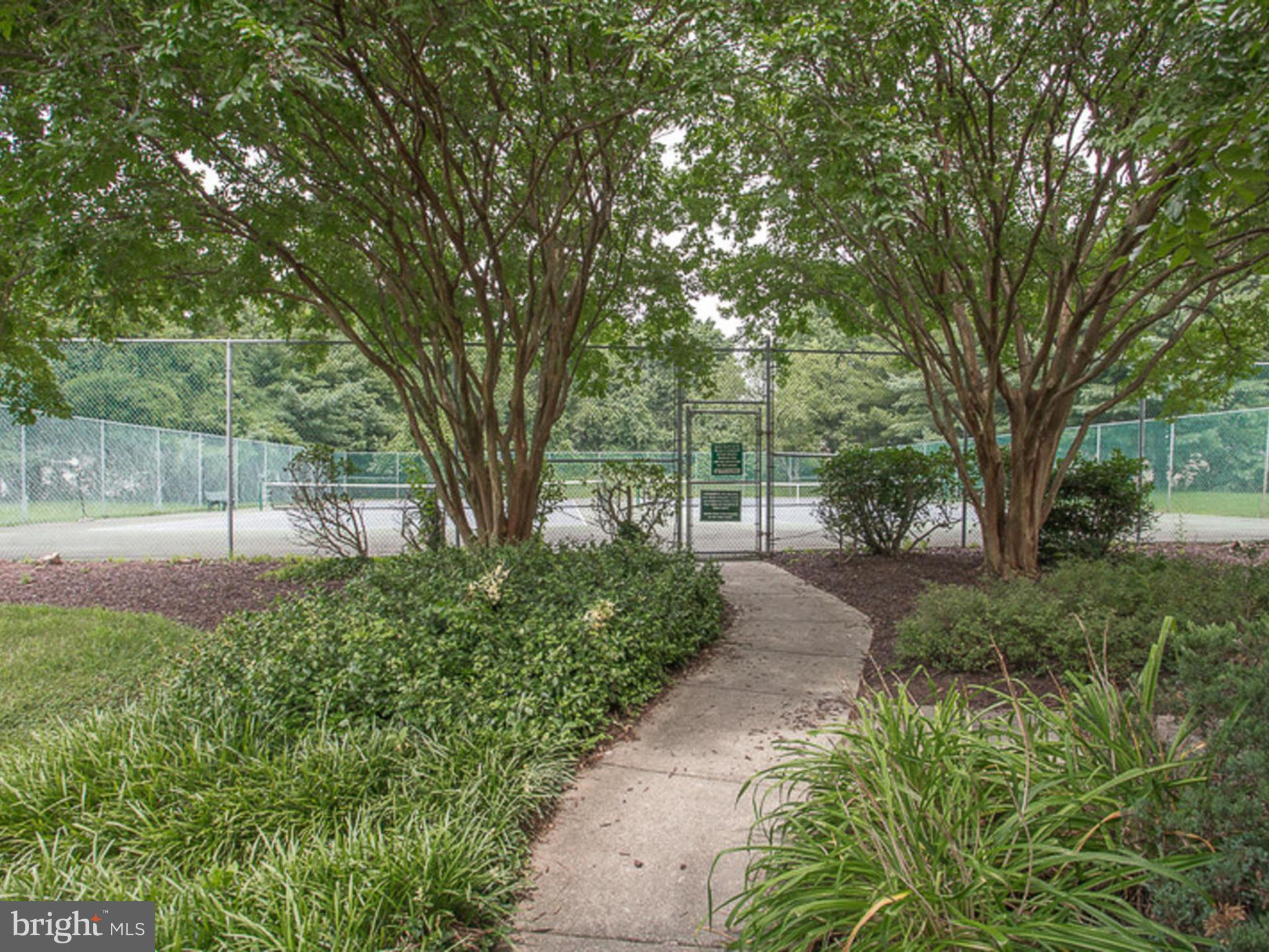 HUNT MEADOW - Residential