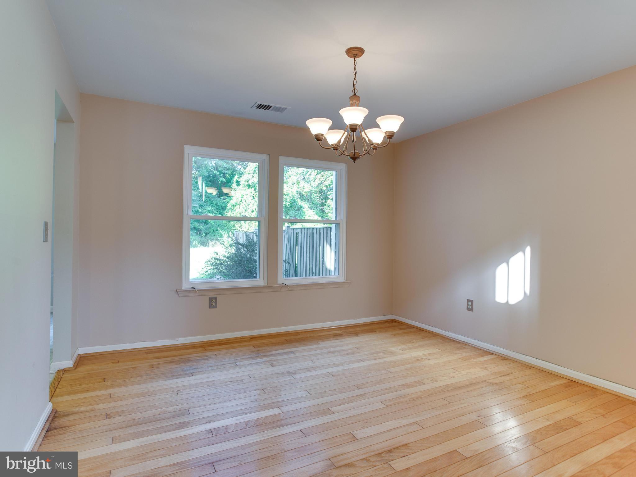 HUNT MEADOW - Residential