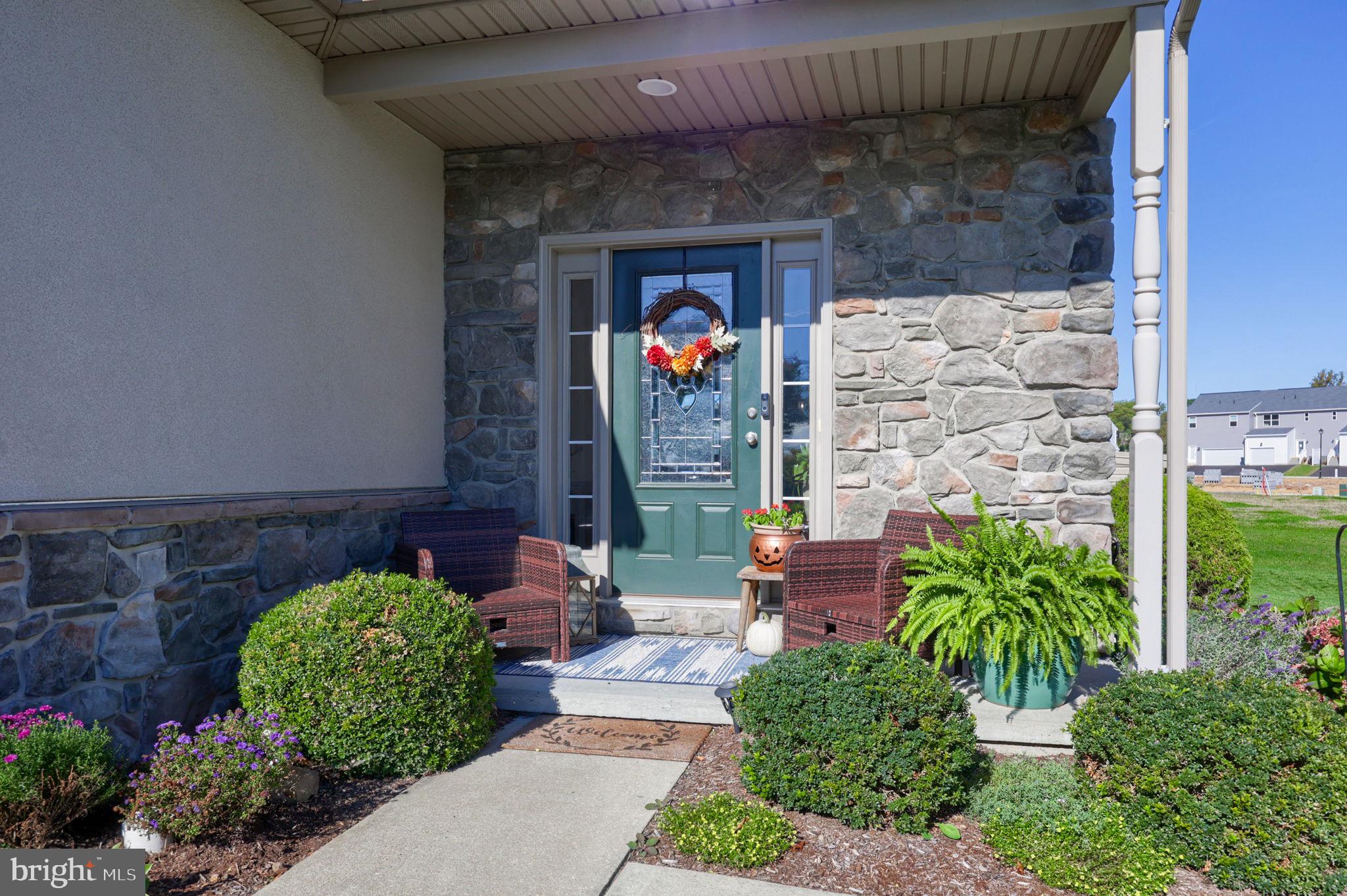 127 ANNA LANE