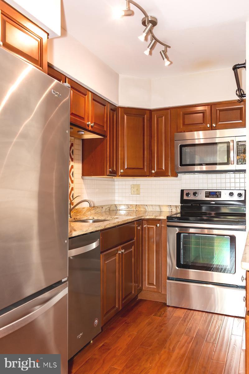 413 EAGLE ROAD #7