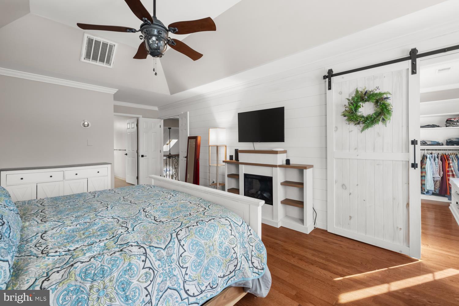 DOMINION VALLEY COUNTRY CLUB - Residential