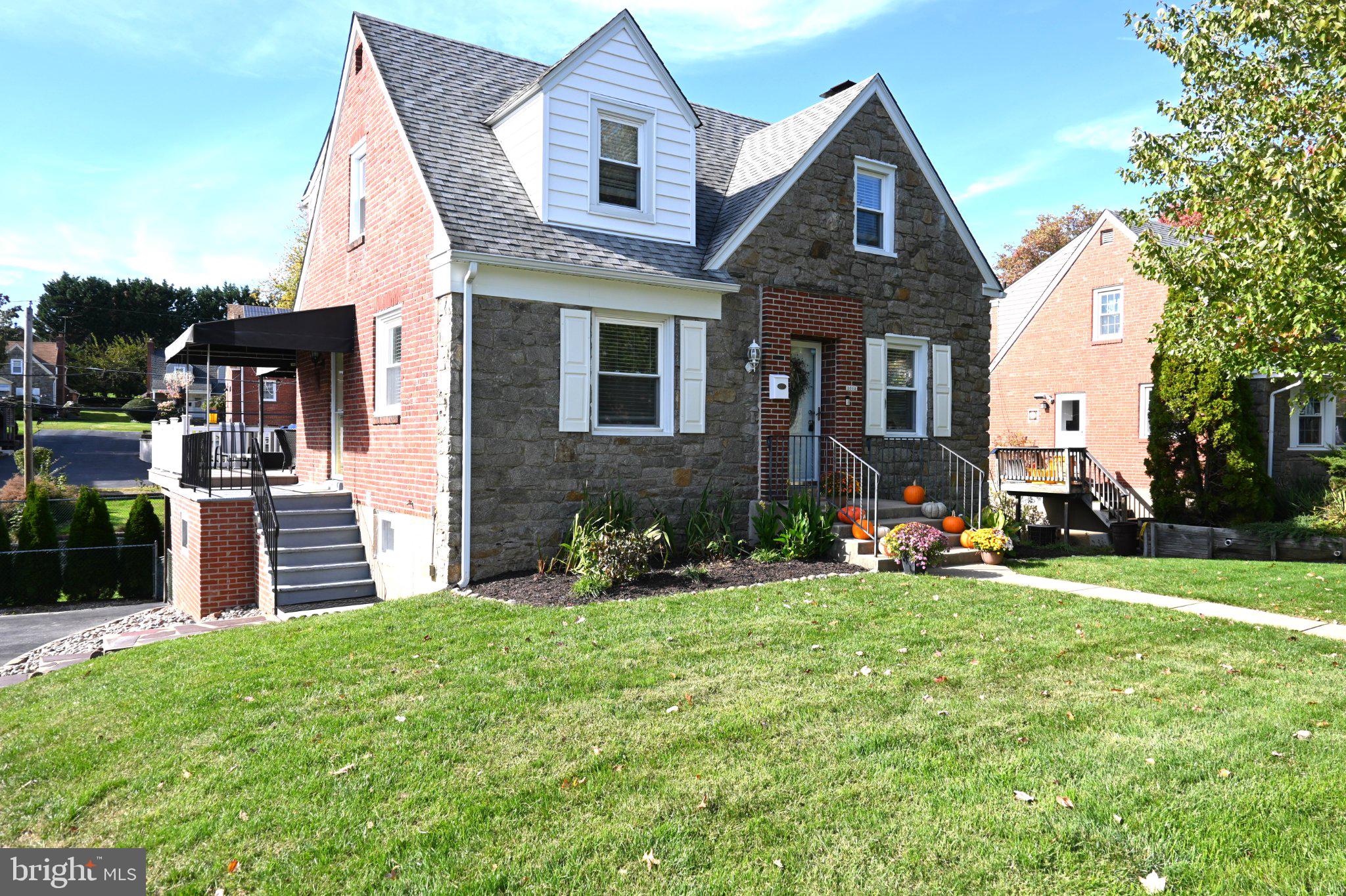 1012 EDGEWOOD DRIVE