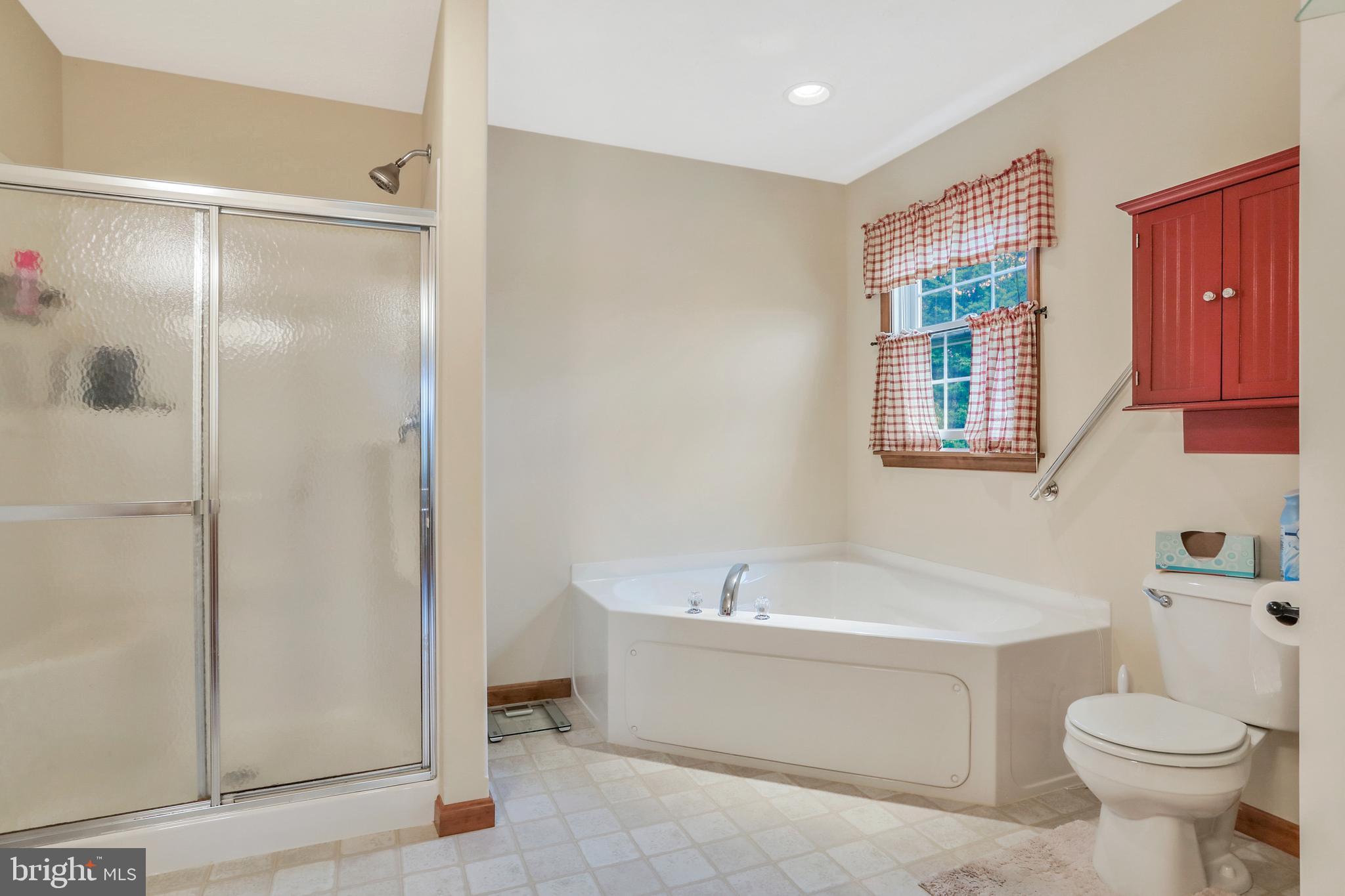 ORCHARD ESTATES - Residential
