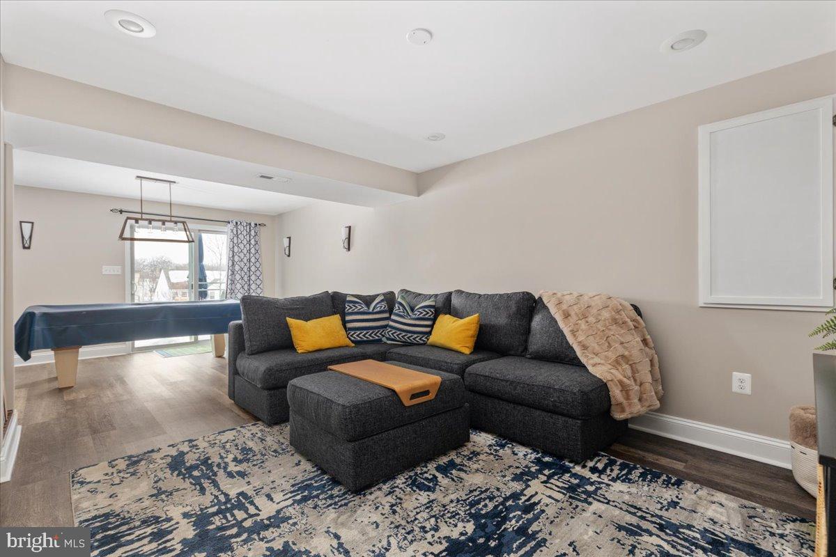 ELYSIAN HEIGHTS - Residential