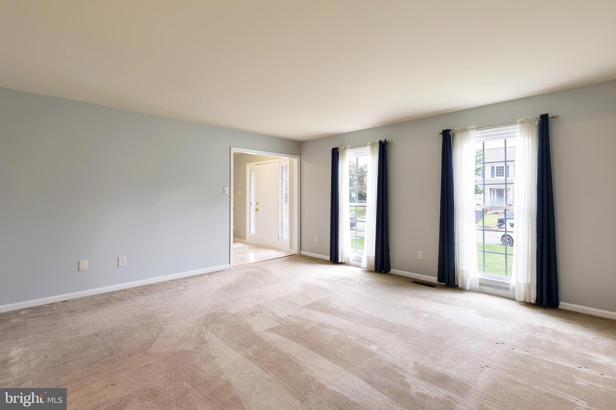 LANDSDOWNE - Residential Lease