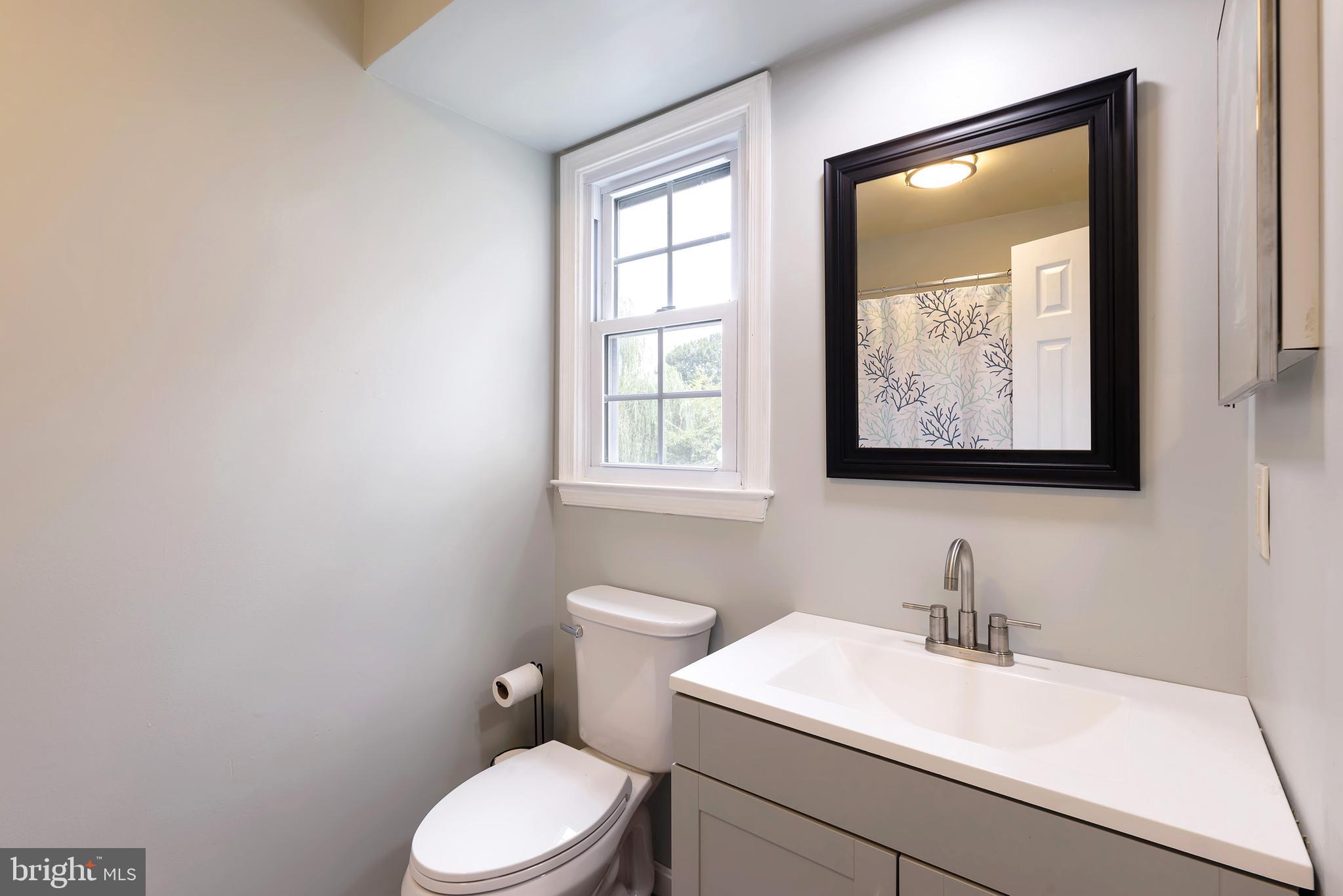 LANDSDOWNE - Residential Lease