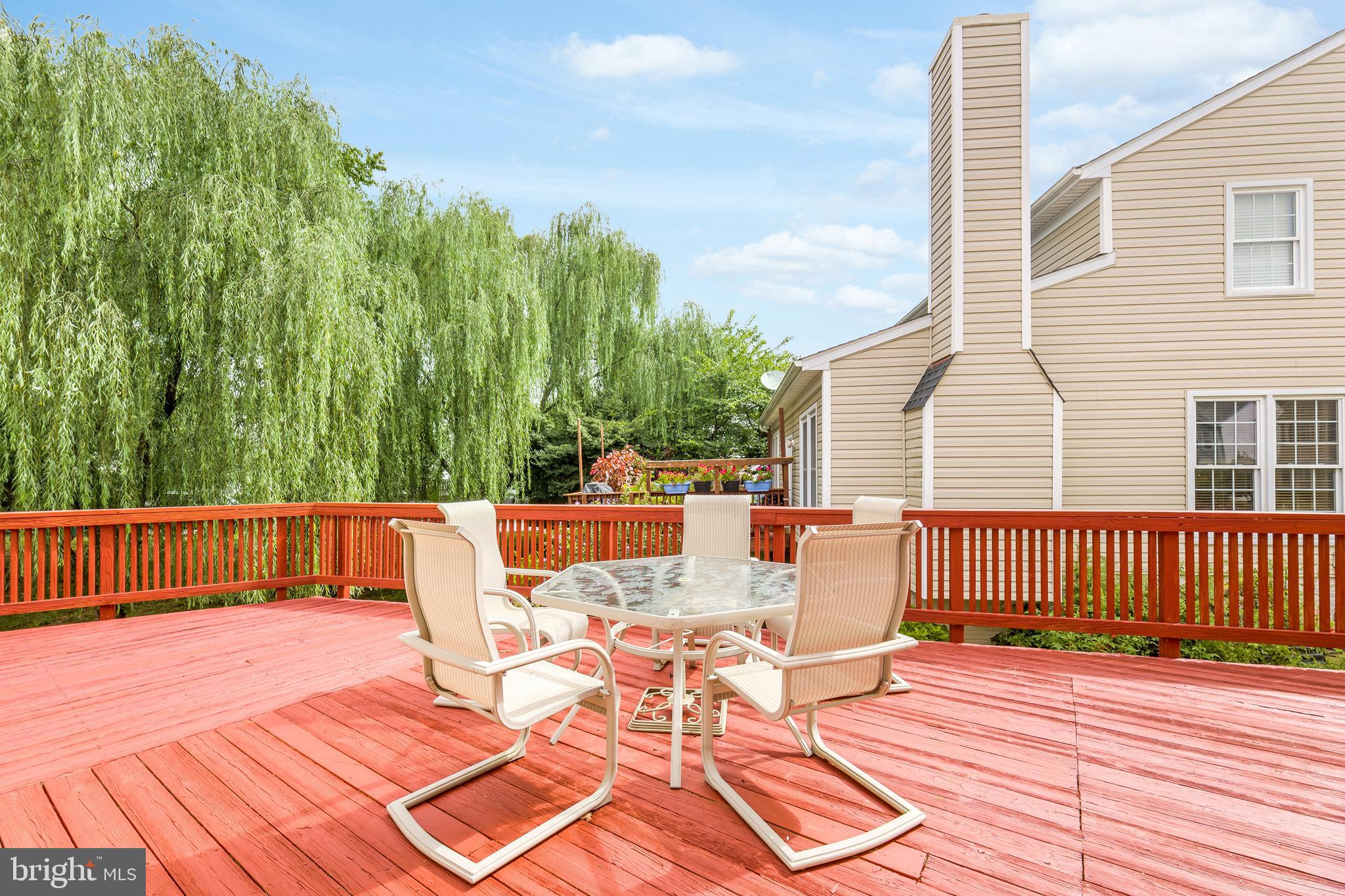 LANDSDOWNE - Residential Lease