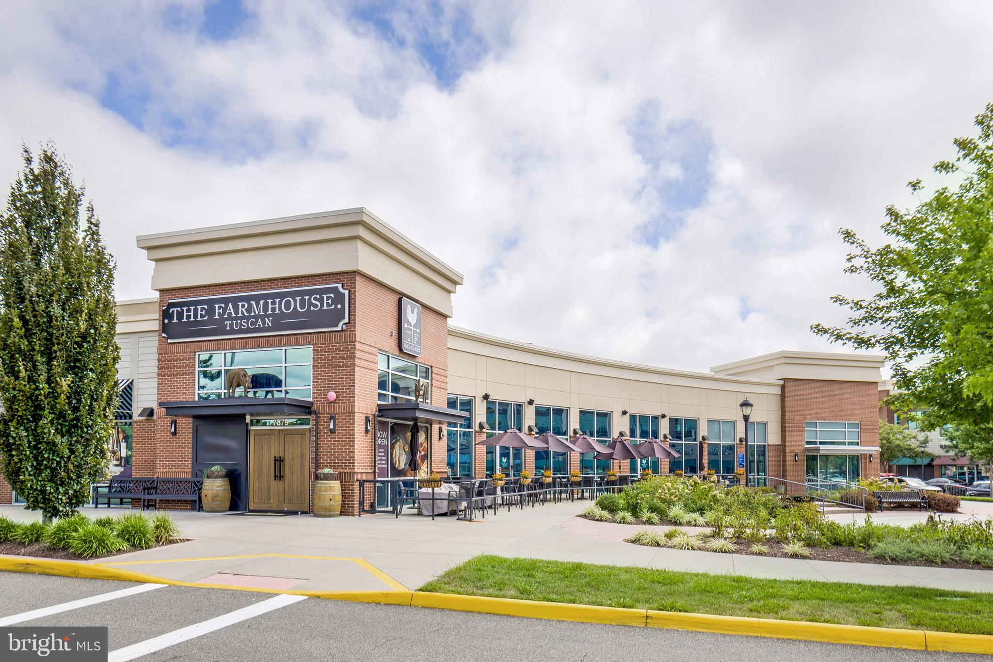 LANDSDOWNE - Residential Lease