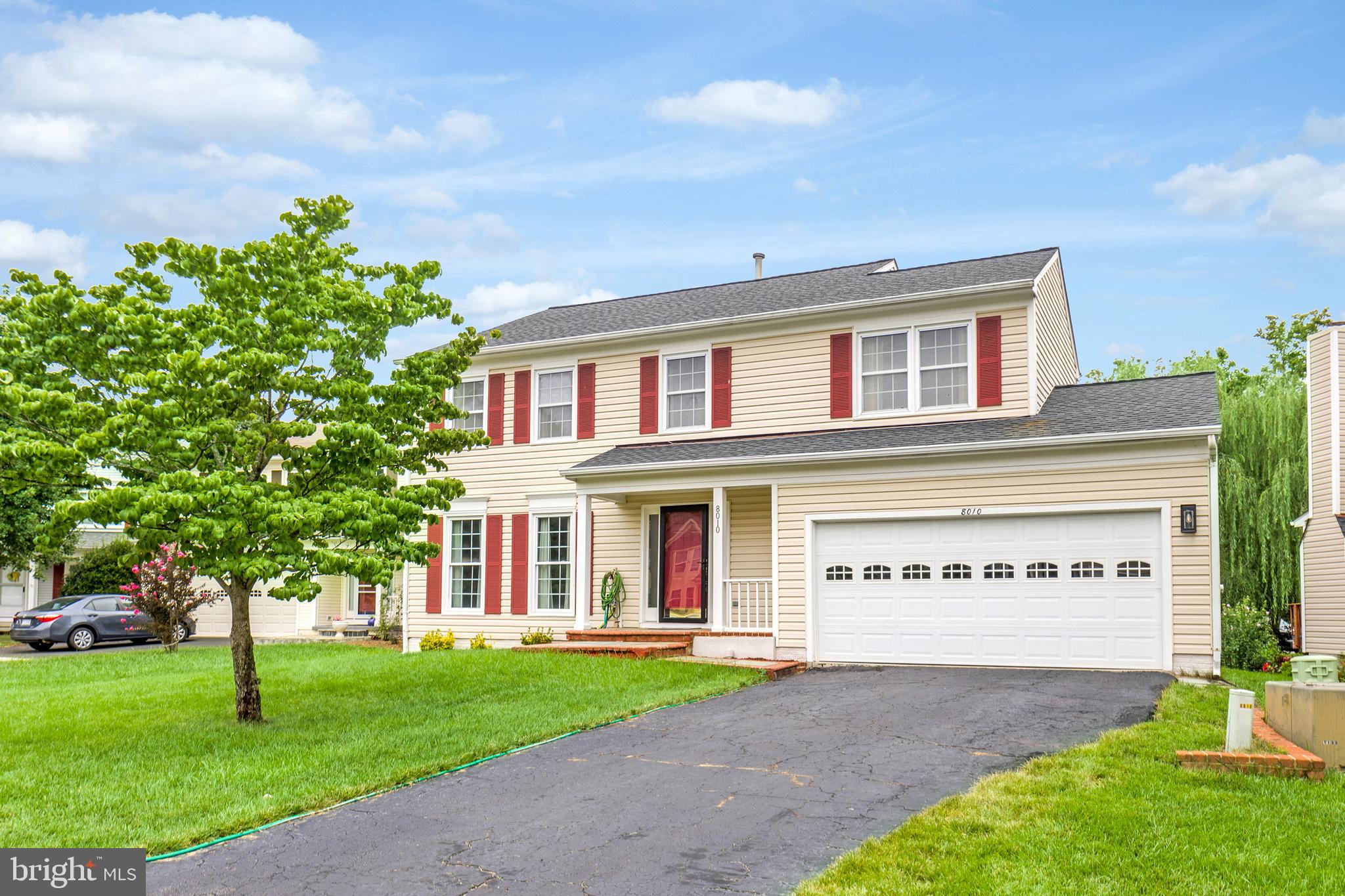 LANDSDOWNE - Residential Lease