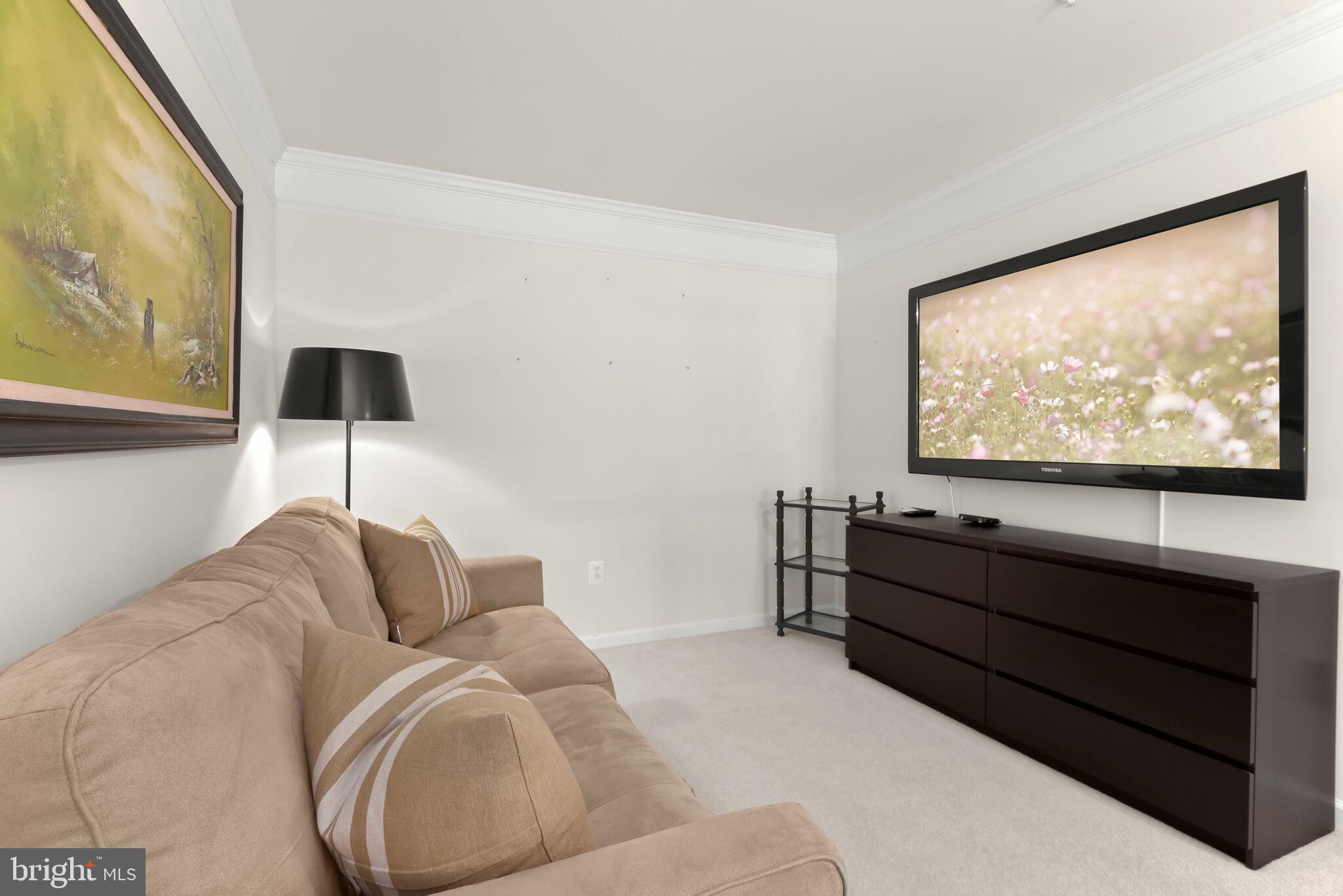 HEARTHSTONE AT VILLAGE CREST CONDOMINIUMS - Residential