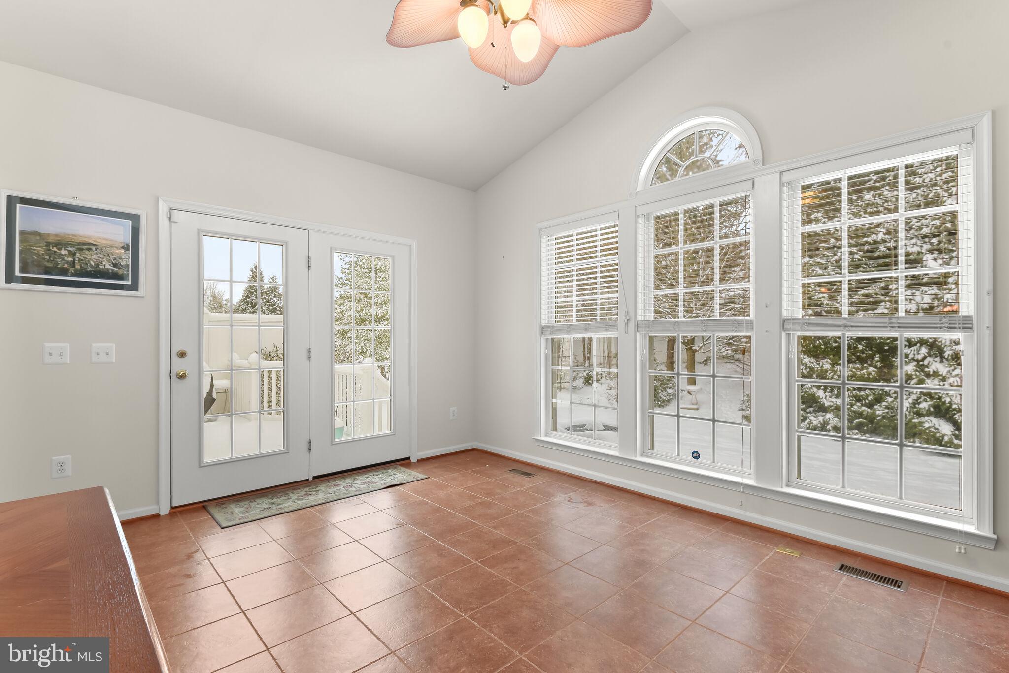 HEARTHSTONE AT VILLAGE CREST CONDOMINIUMS - Residential