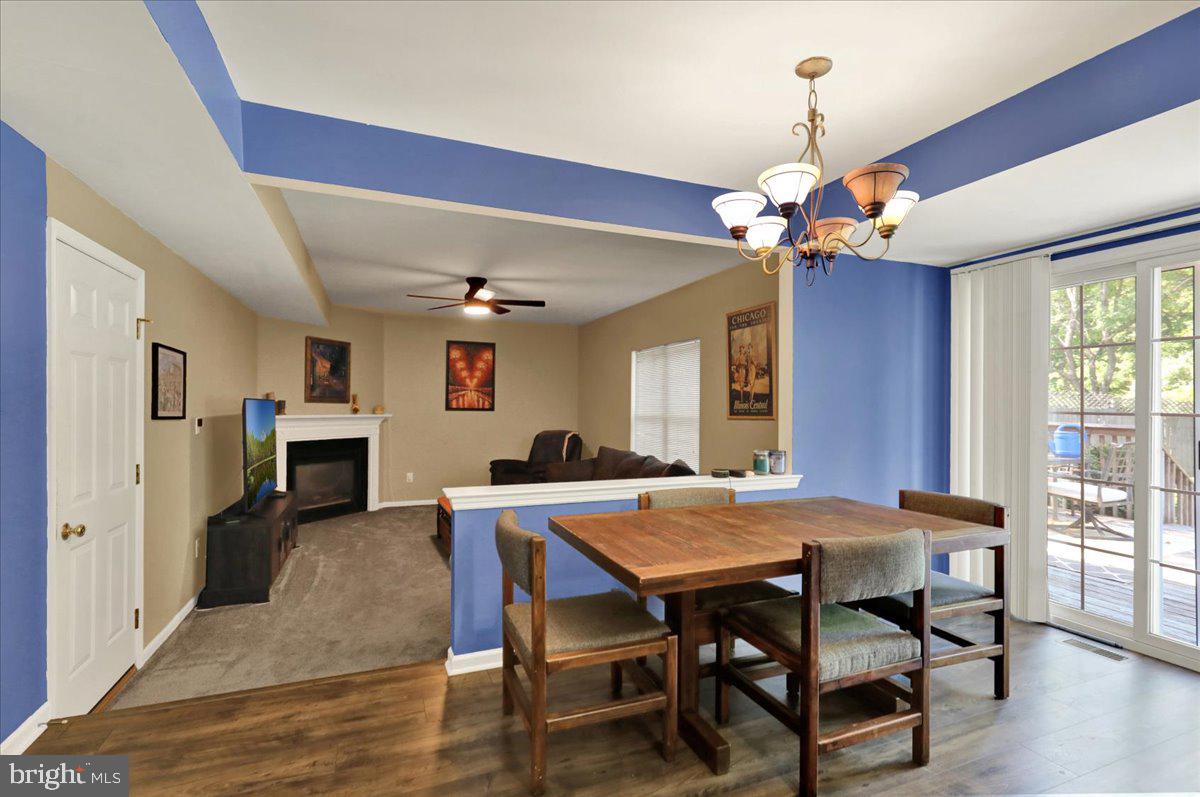 CREEKSIDE - Residential