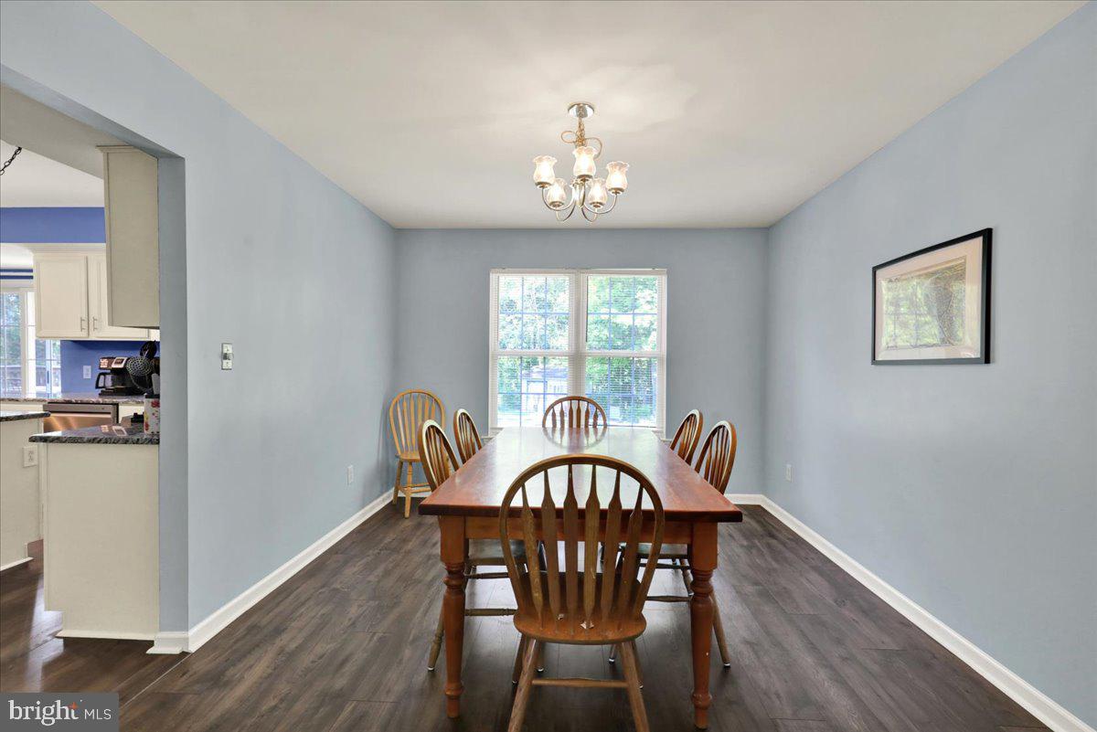 CREEKSIDE - Residential