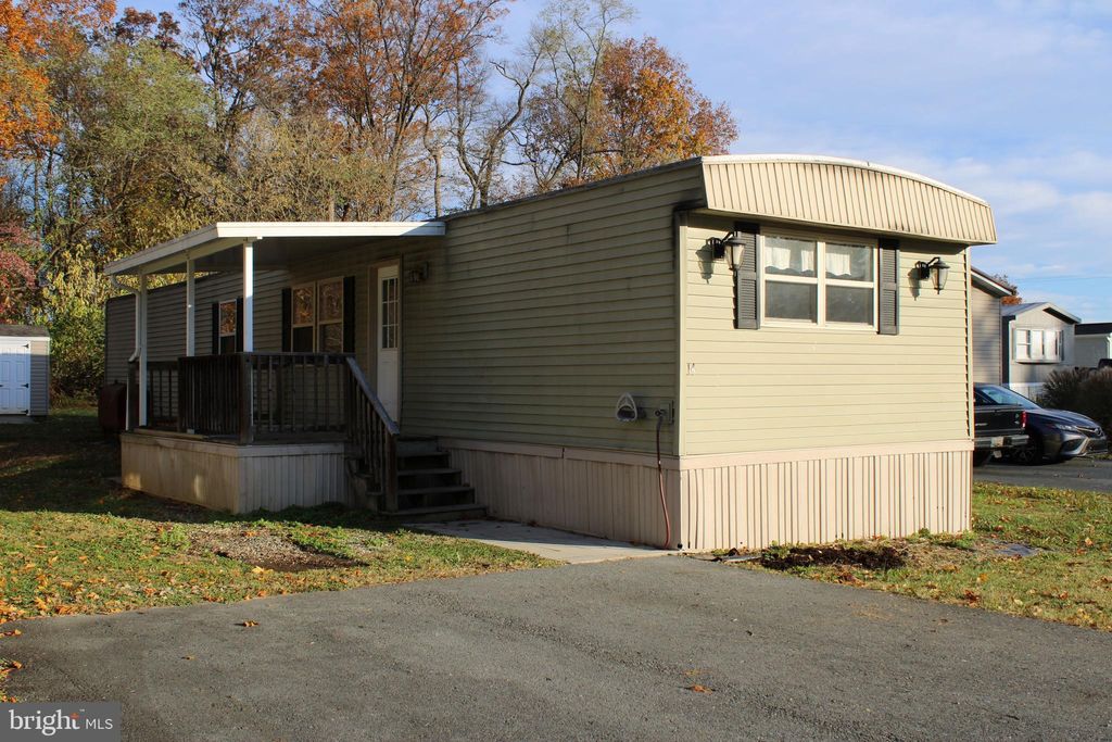 Photo of 14 Locust Lane, AIRVILLE, PA 17302 (MLS # PAYK2092192)
