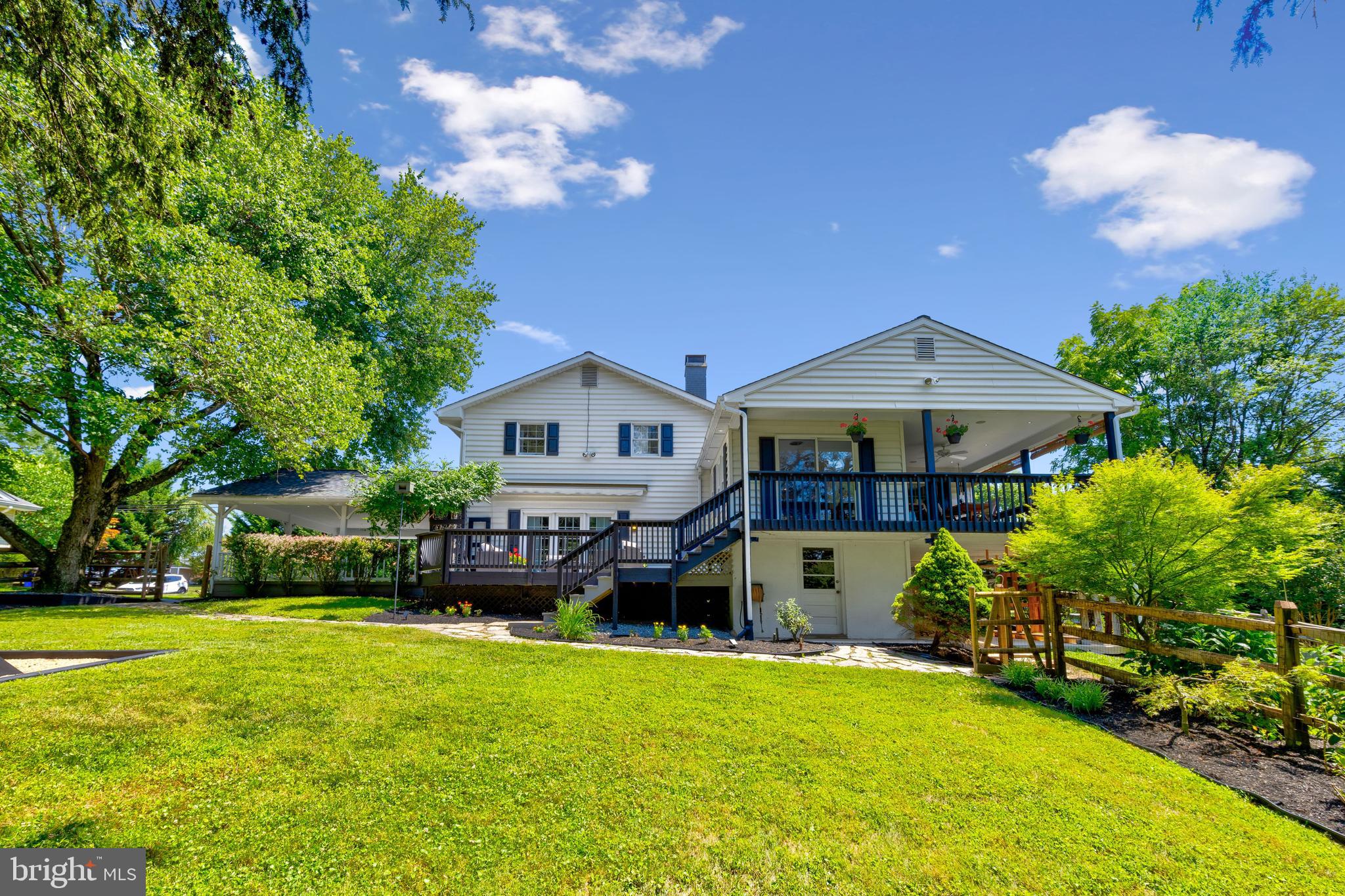 CENTENNIAL ESTATES - Residential