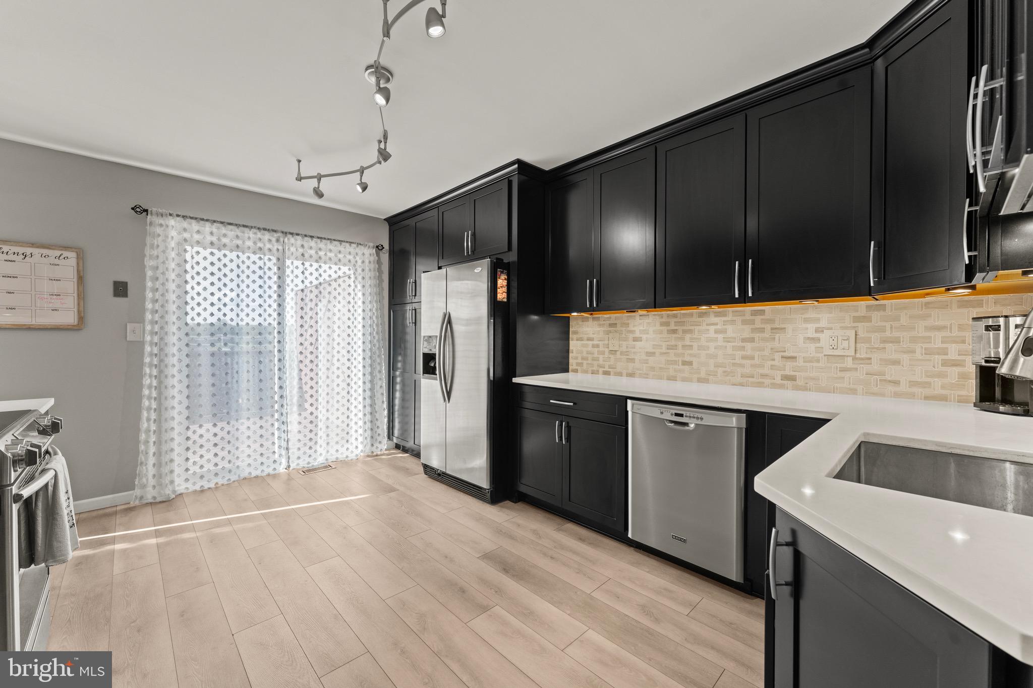 AMYCLAE ESTATES - Residential