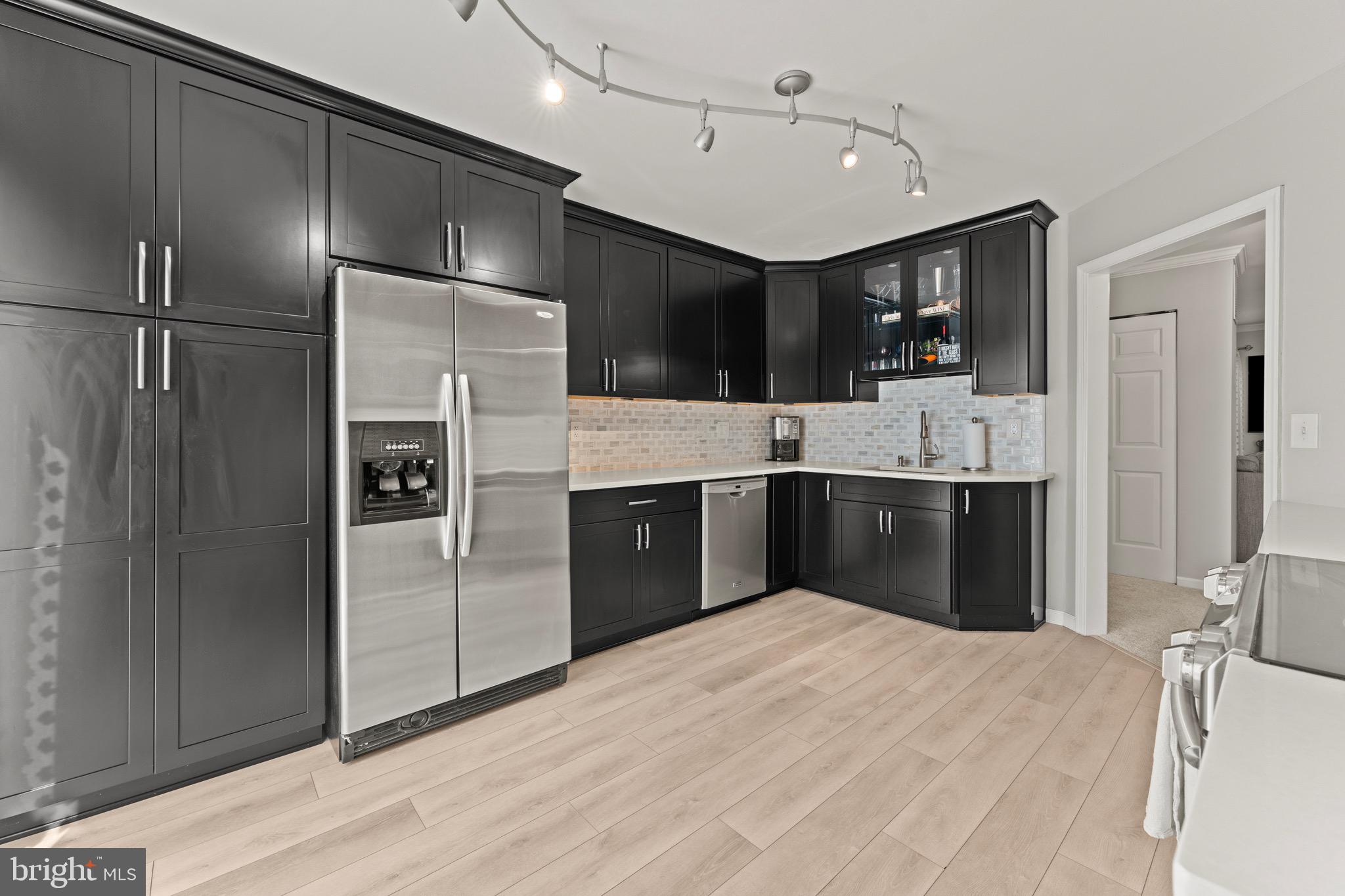 AMYCLAE ESTATES - Residential