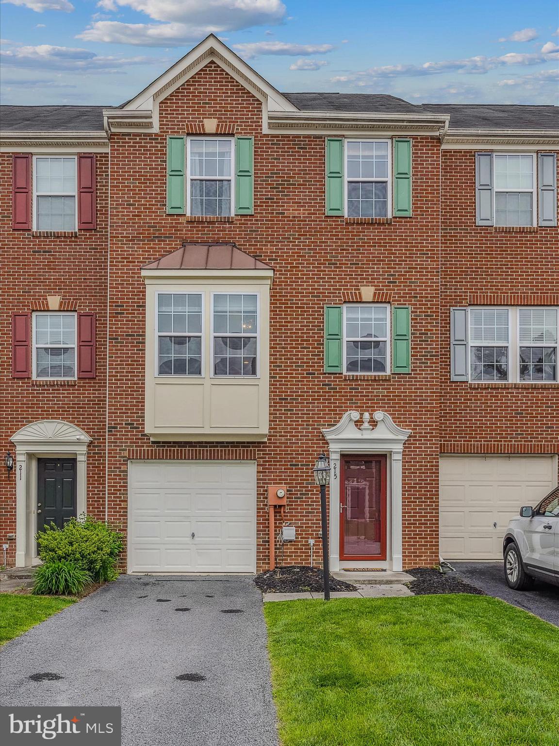WINDMILL CROSSING - Residential Lease