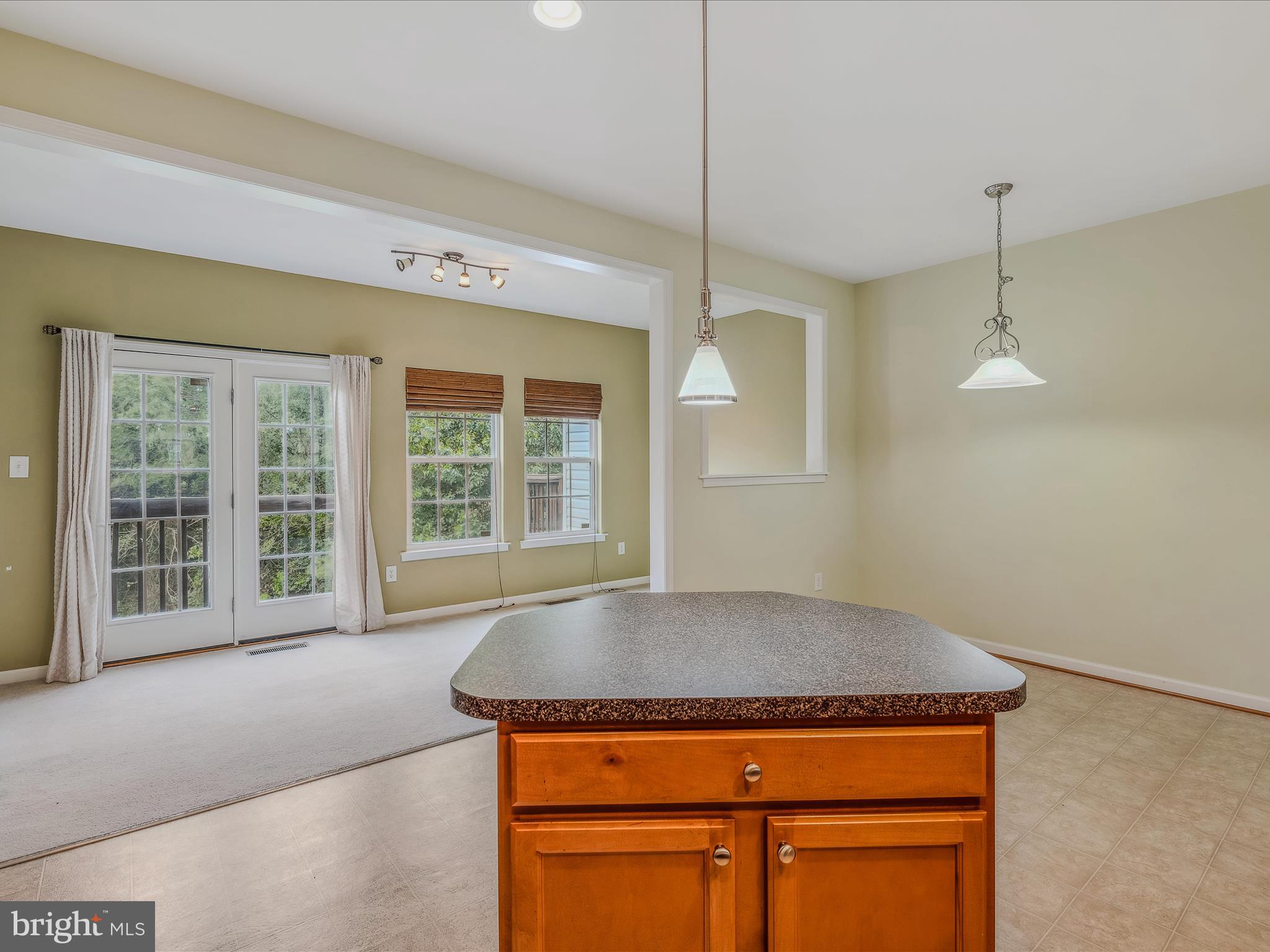 WINDMILL CROSSING - Residential Lease