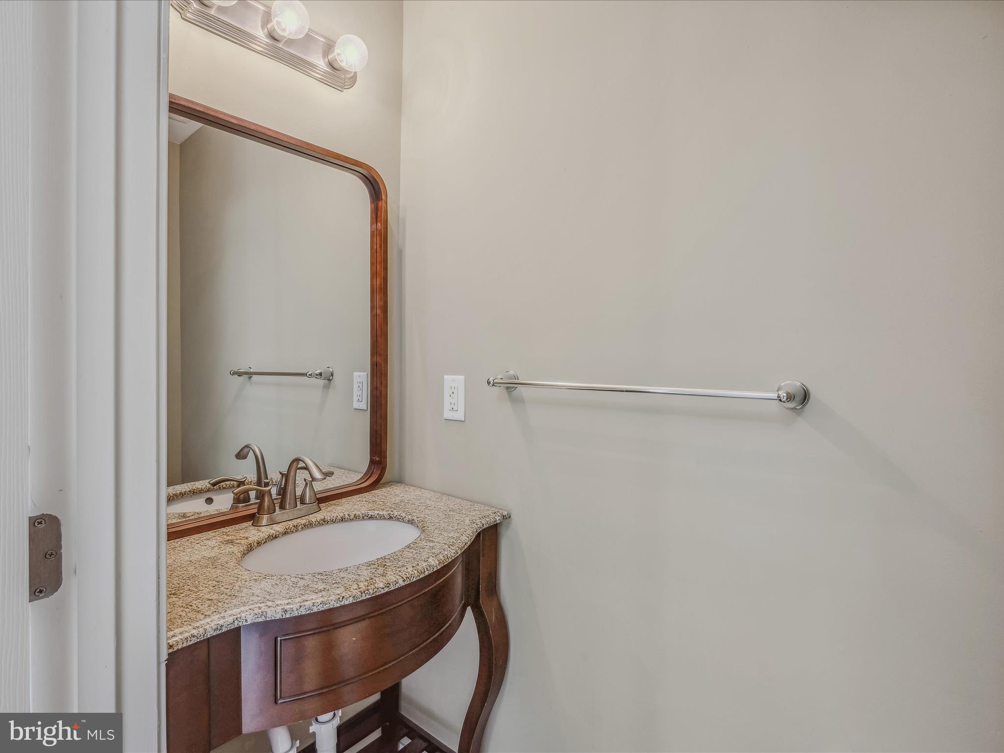 WINDMILL CROSSING - Residential Lease