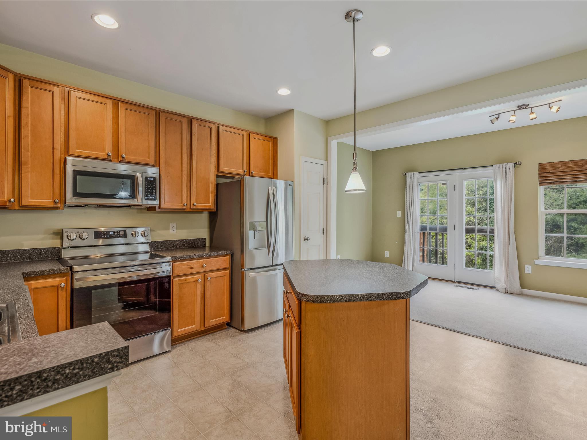 WINDMILL CROSSING - Residential Lease