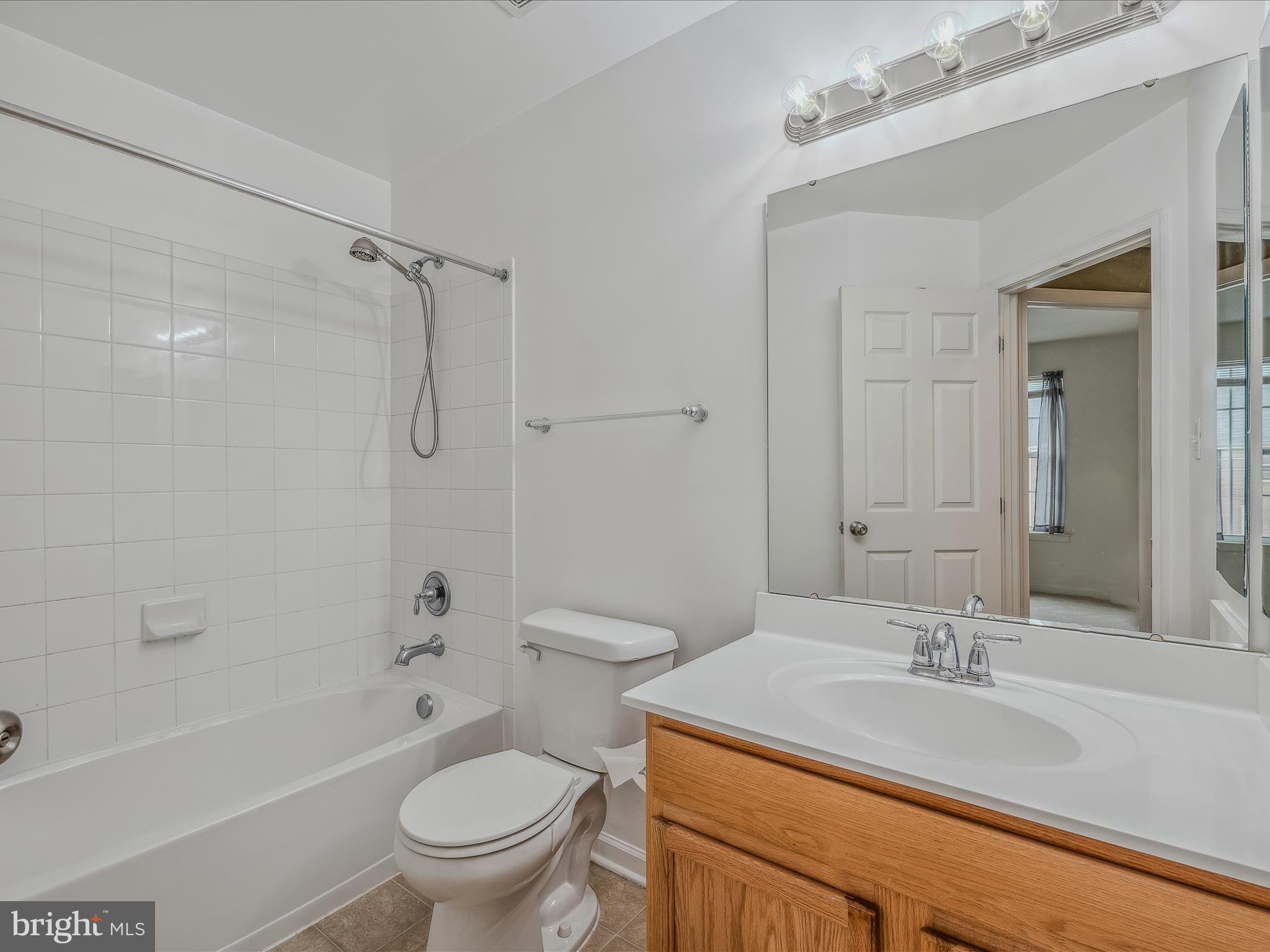 WINDMILL CROSSING - Residential Lease