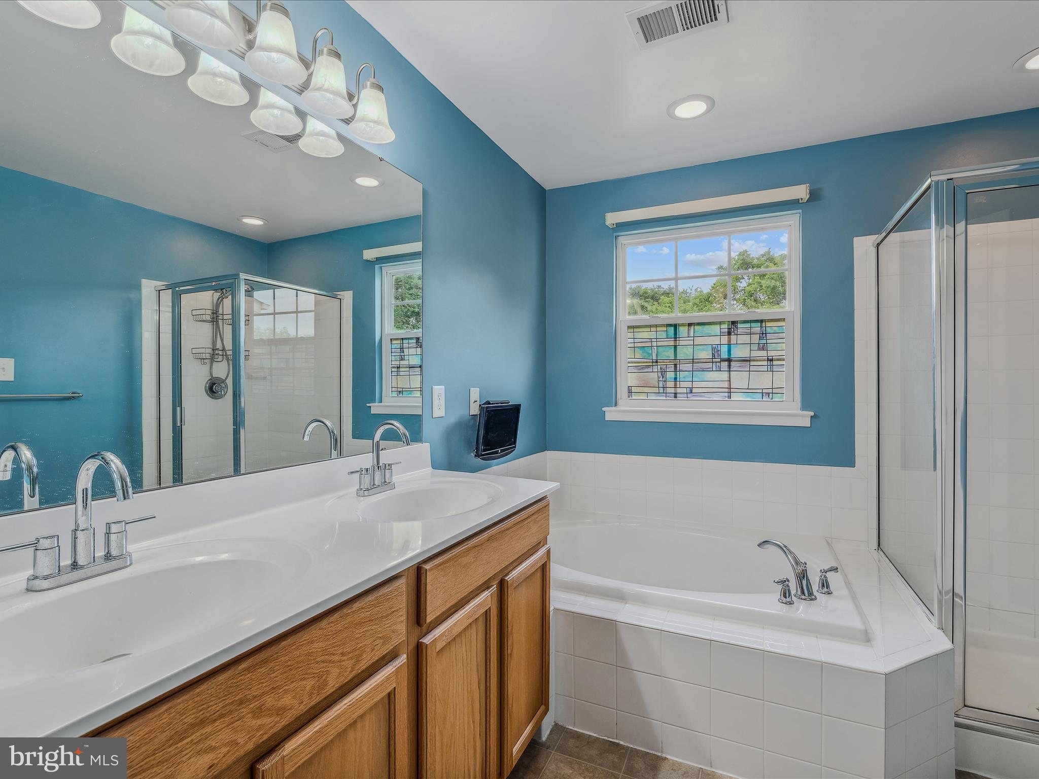 WINDMILL CROSSING - Residential Lease