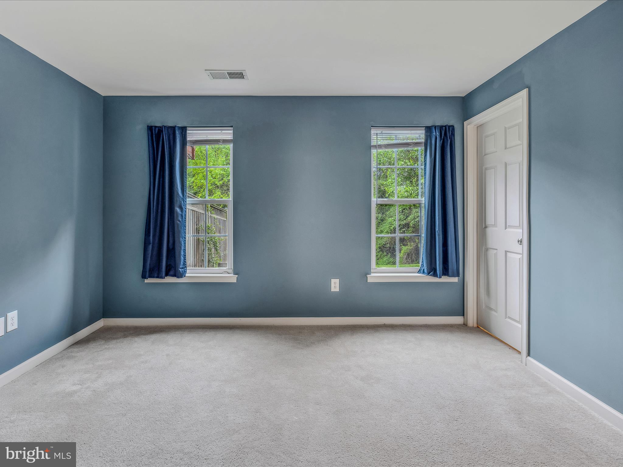WINDMILL CROSSING - Residential Lease