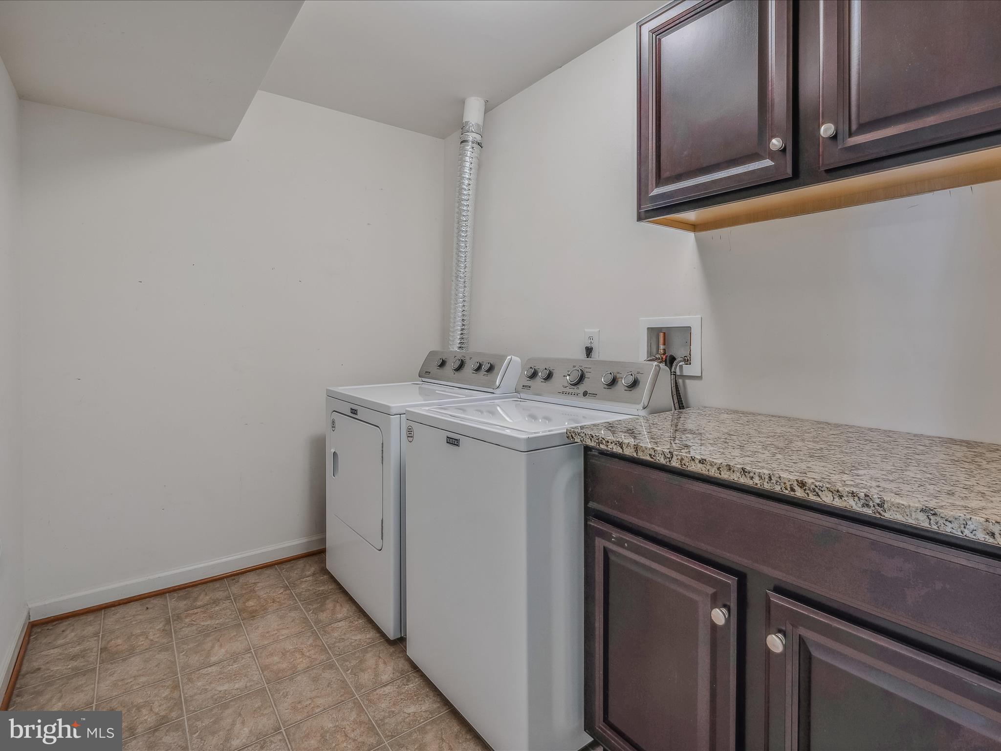 WINDMILL CROSSING - Residential Lease