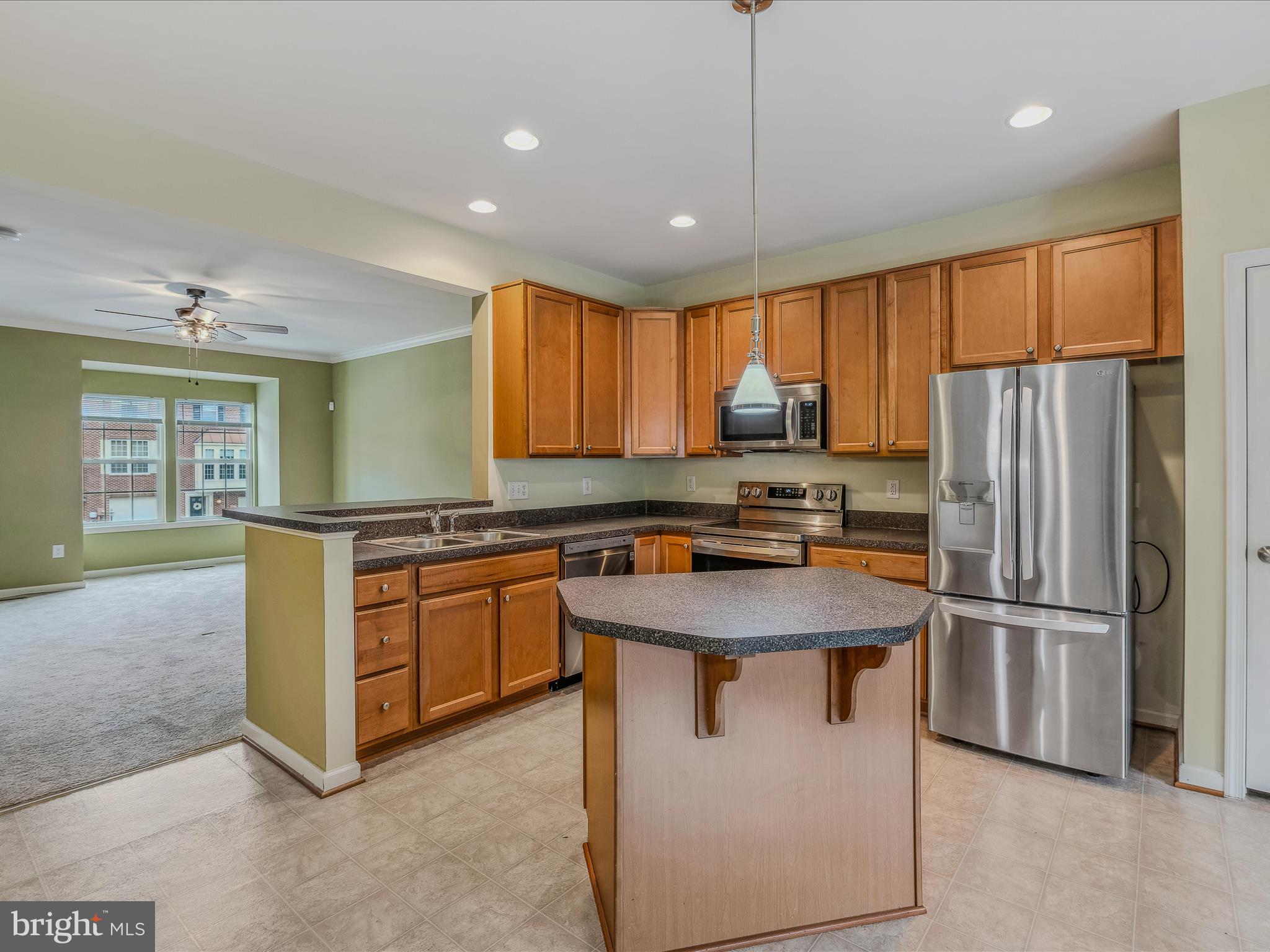 WINDMILL CROSSING - Residential Lease