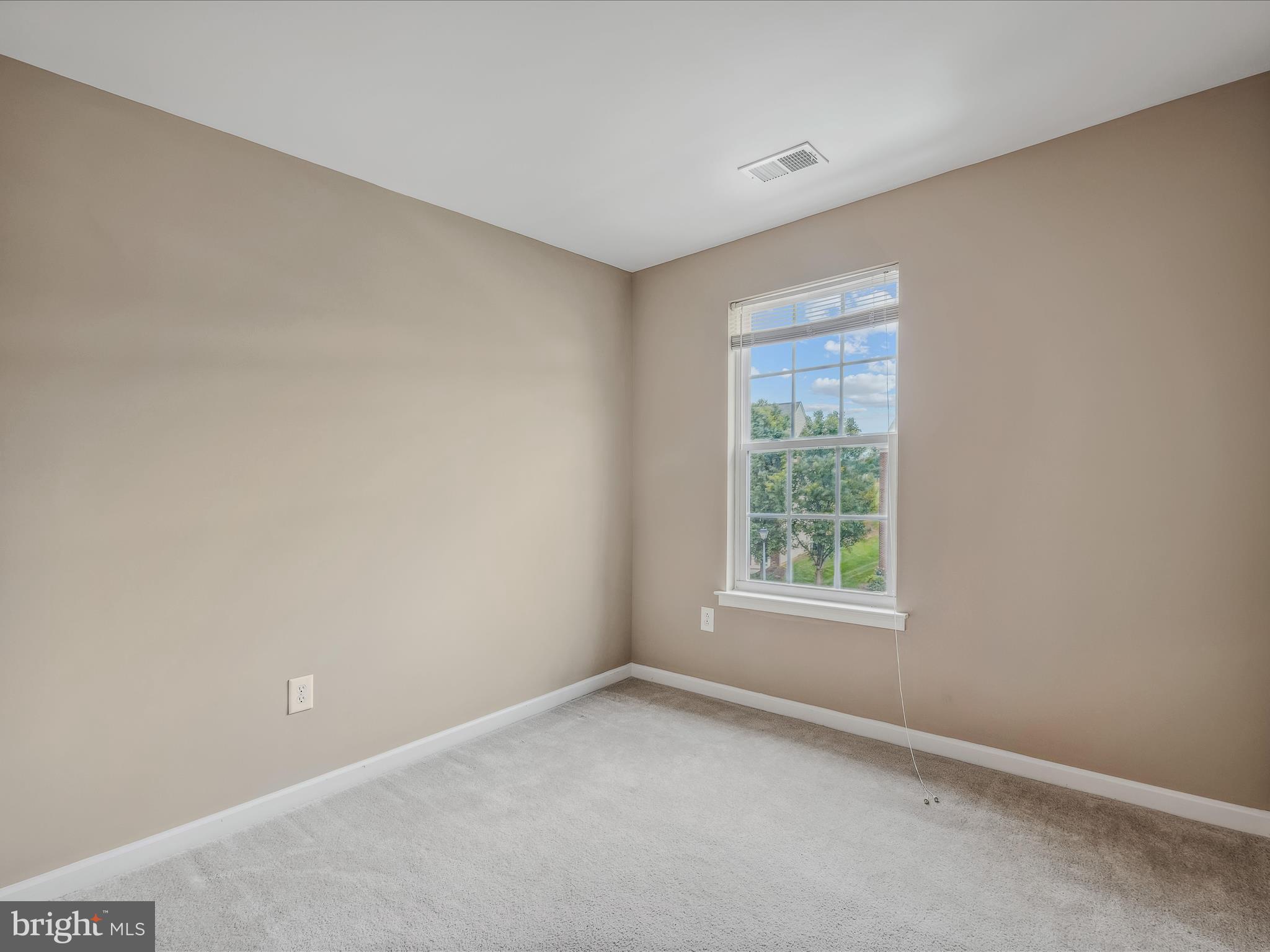 WINDMILL CROSSING - Residential Lease