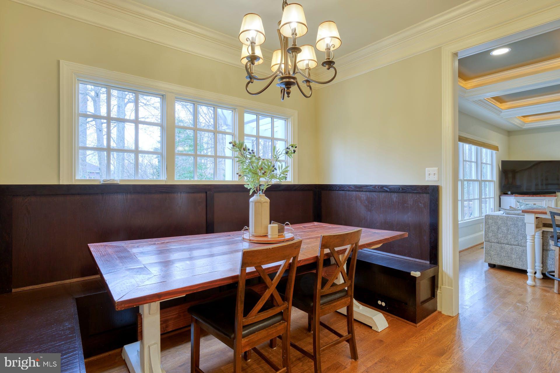 VIENNA WOODS - Residential