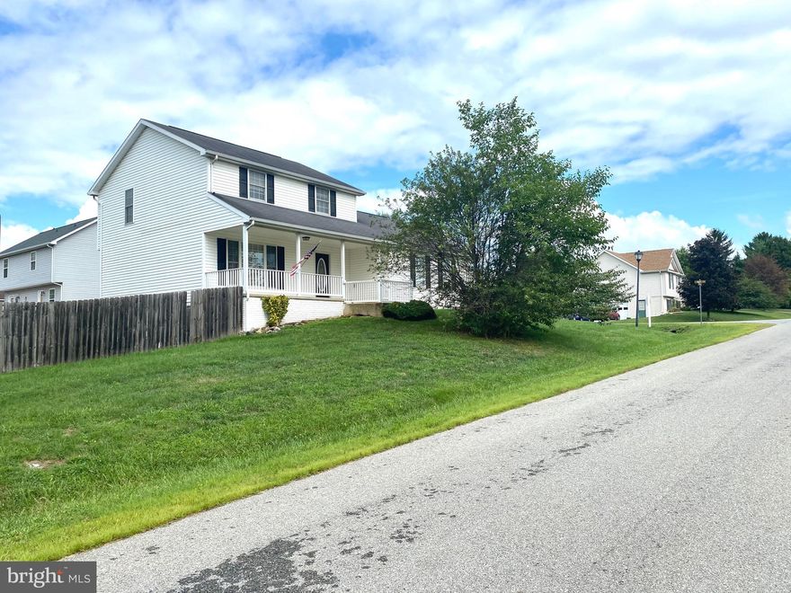 Back on the market and ready for a new owner.  Seller has updated flooring on the main level.  Kitchen and all bathrooms have been updated and modernized.  Lighting throughout has also been updated.  Home offers 3 bedrooms and a den with 3.5 bathrooms.  Laundry is on the main level.  Tons of natural light and privacy.  Home offers Fenced rear yard with two level deck.   Schedule a showing today.