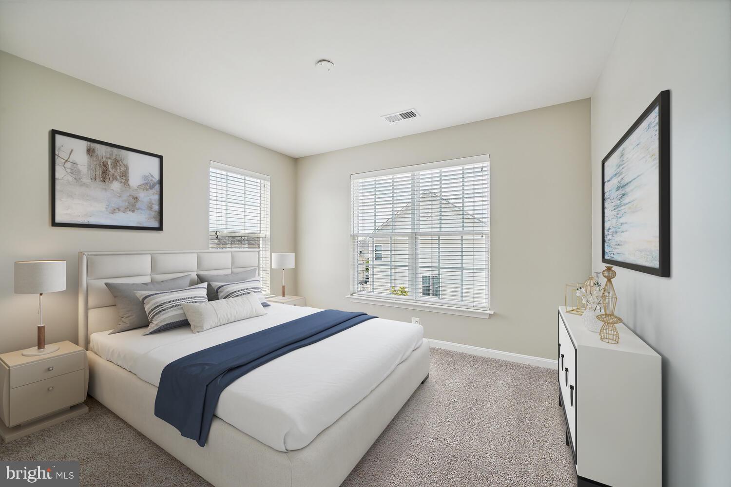 LANSDOWNE TOWN CENTER - Residential