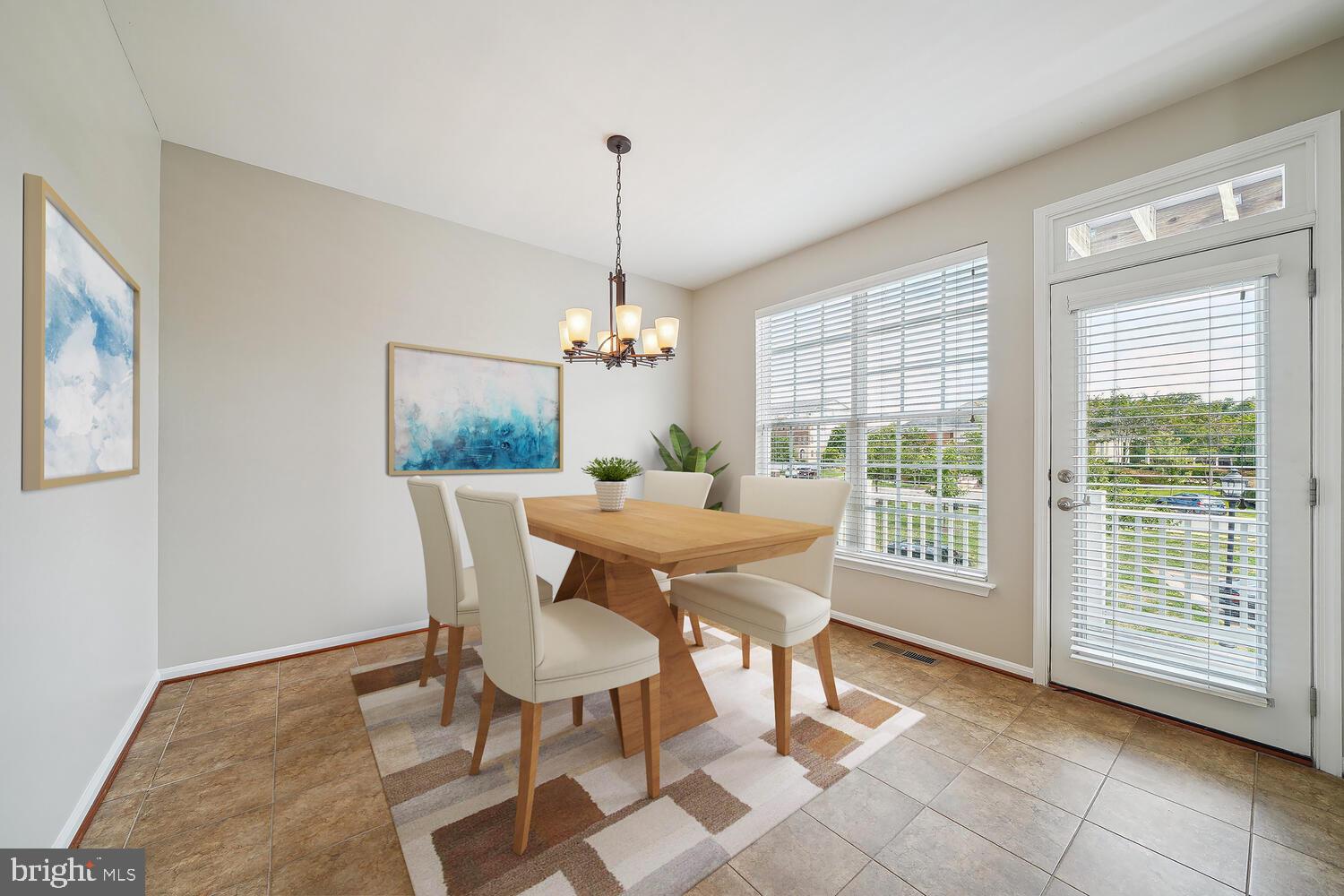 LANSDOWNE TOWN CENTER - Residential