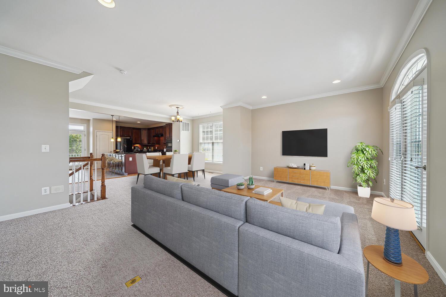 LANSDOWNE TOWN CENTER - Residential