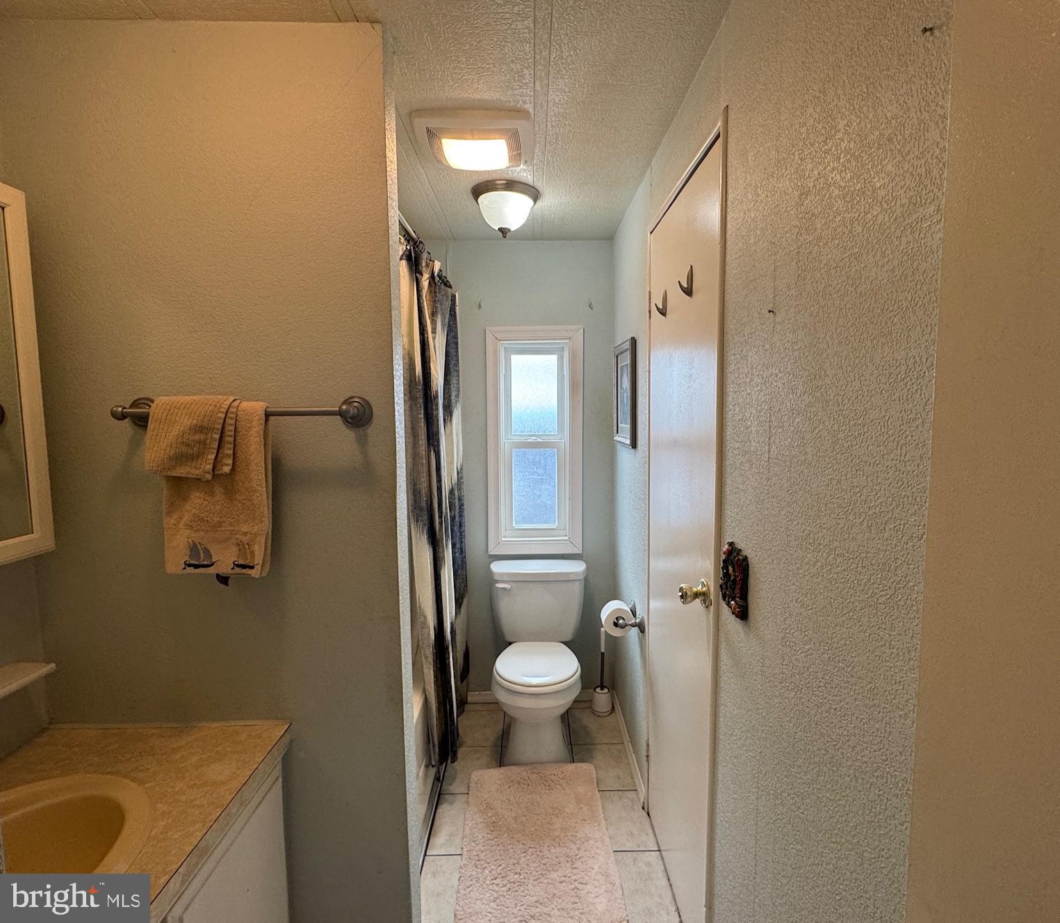 COLONIAL EAST MHP - Residential