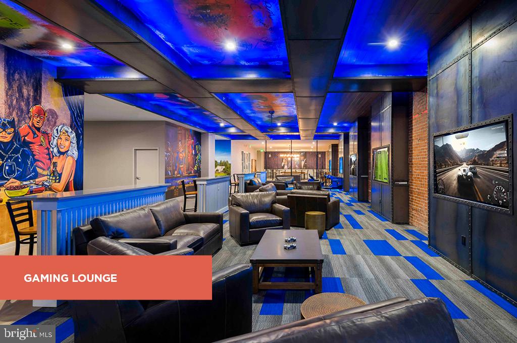 DOWNTOWN - Residential Lease