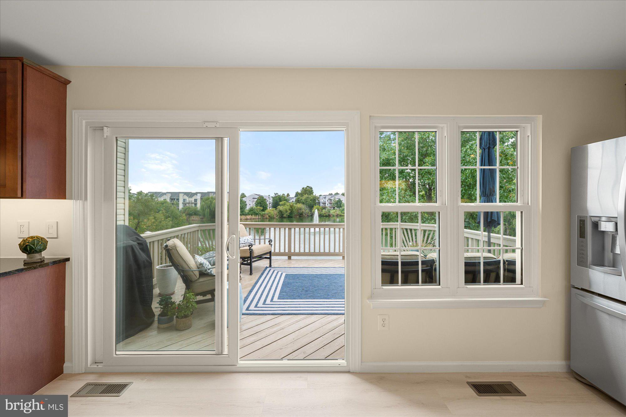 ASHBURN VILLAGE - Residential