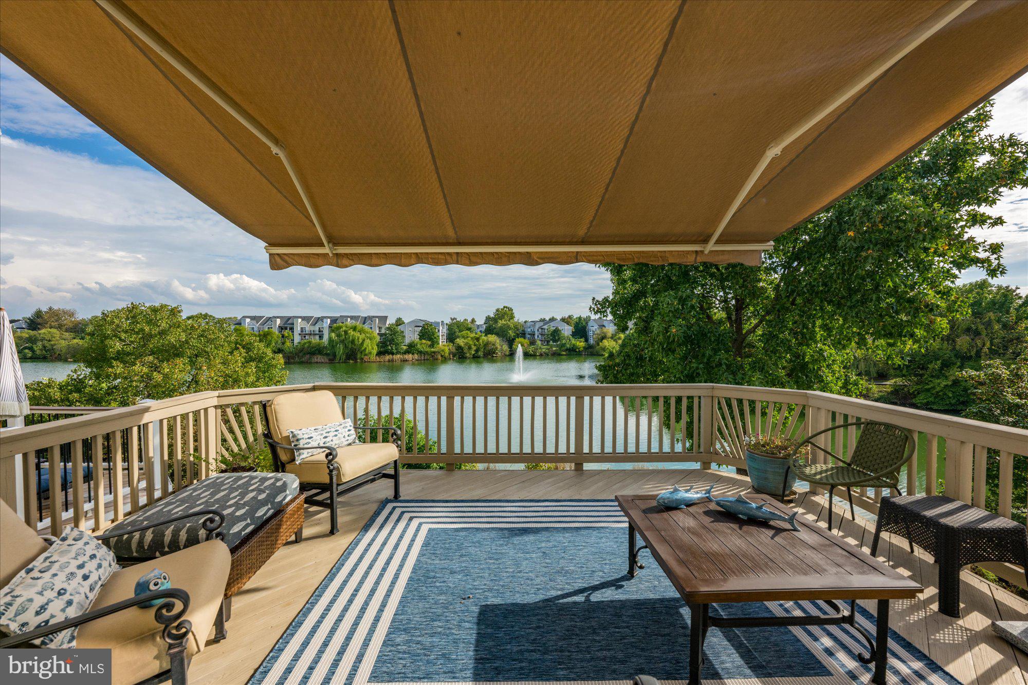 ASHBURN VILLAGE - Residential