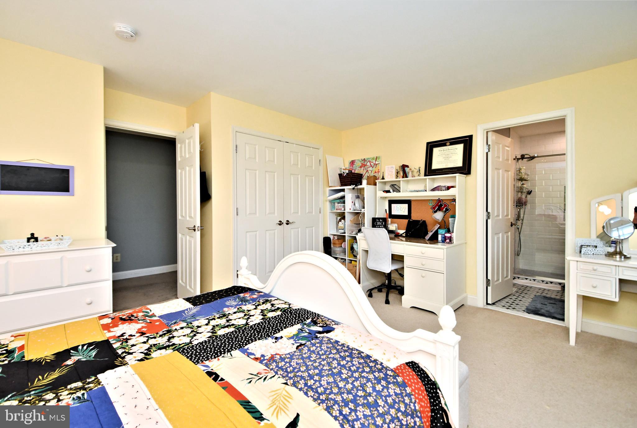 ESTATES OF HORSHAM - Residential