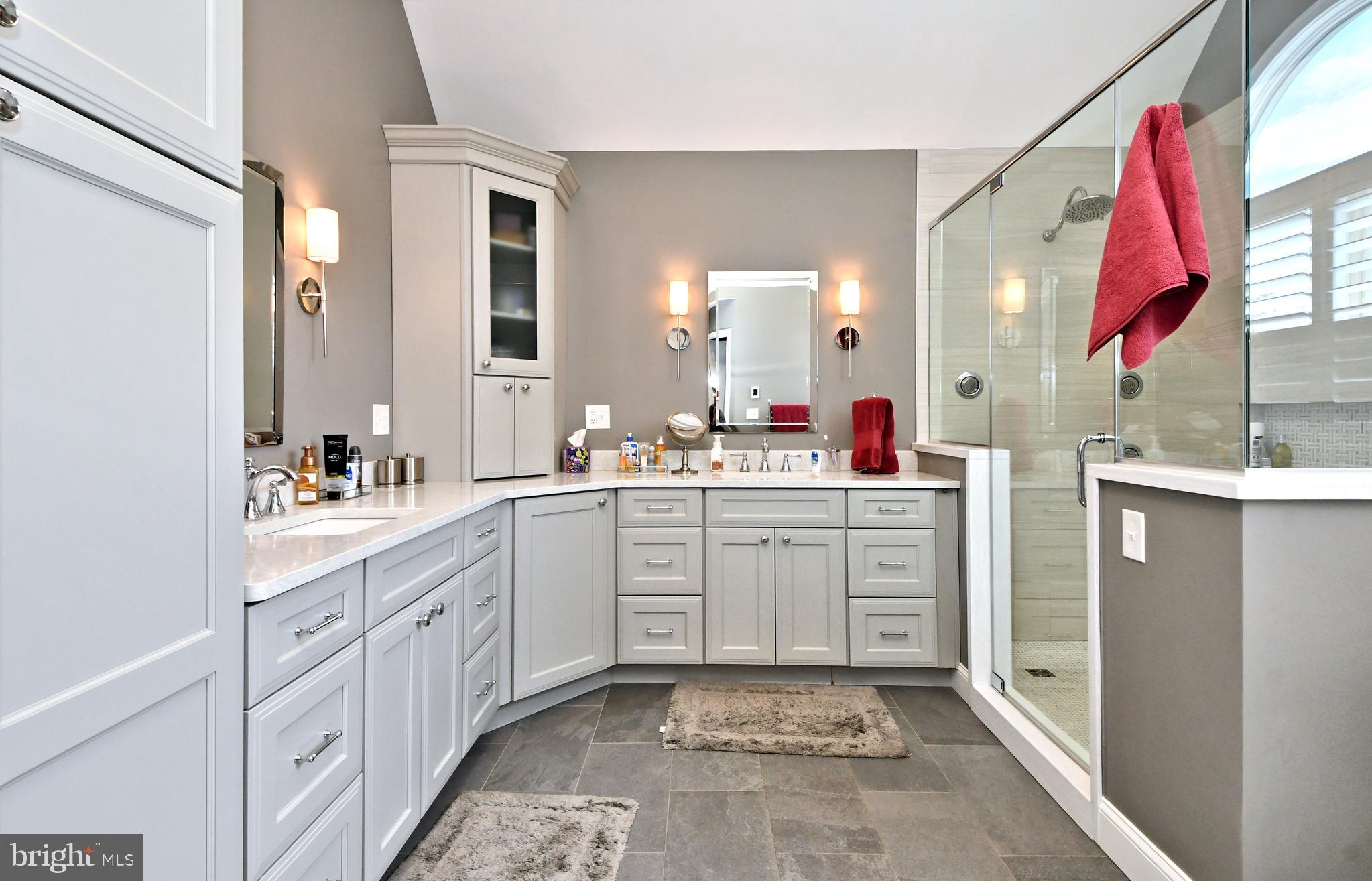 ESTATES OF HORSHAM - Residential