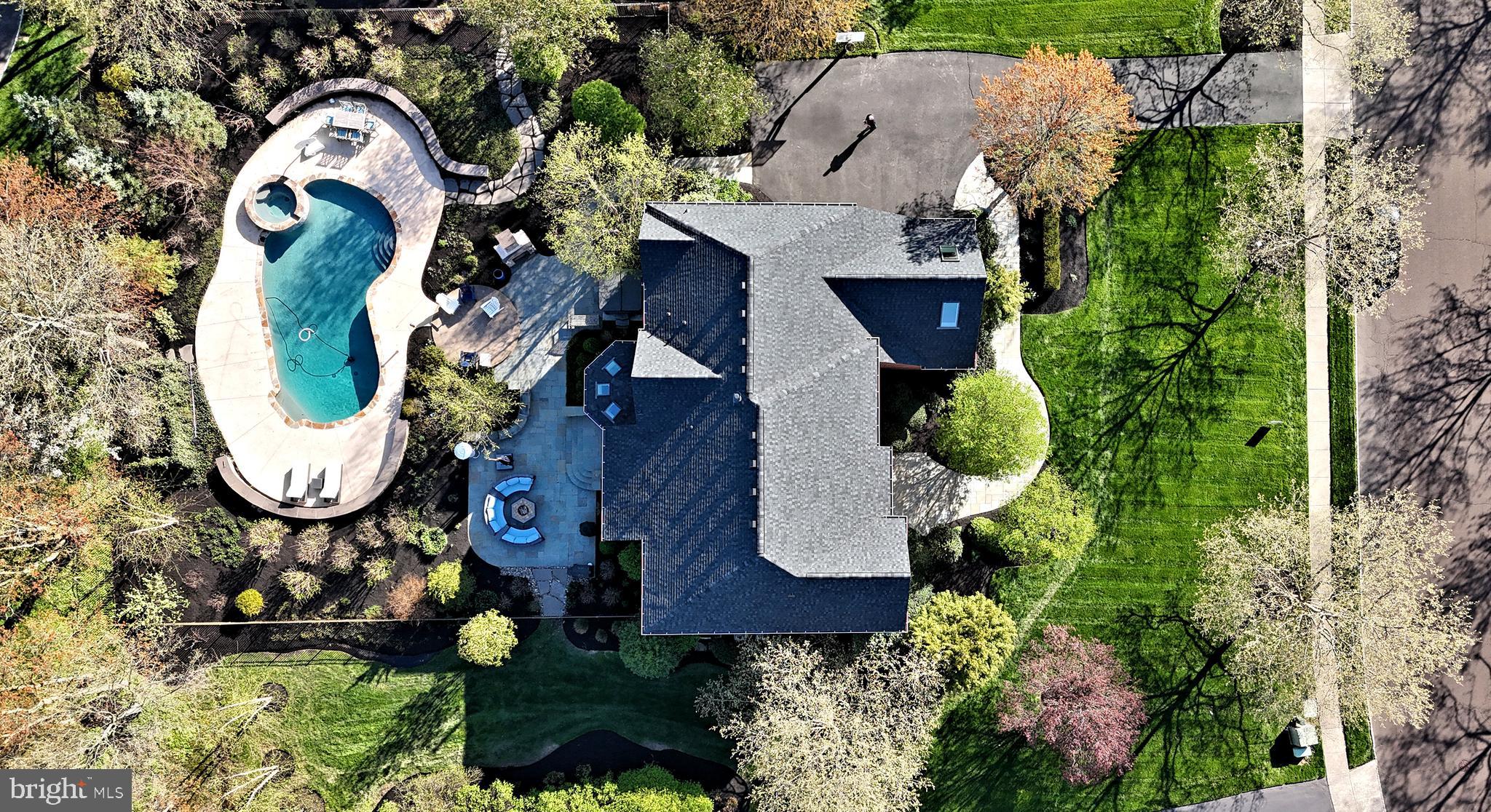 ESTATES OF HORSHAM - Residential