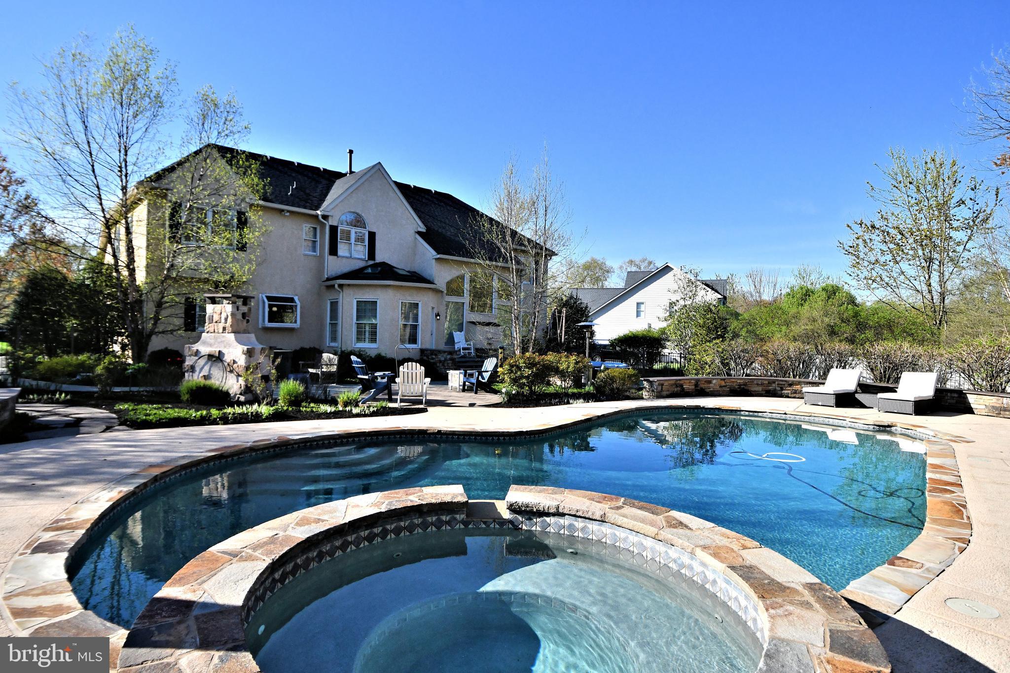 ESTATES OF HORSHAM - Residential