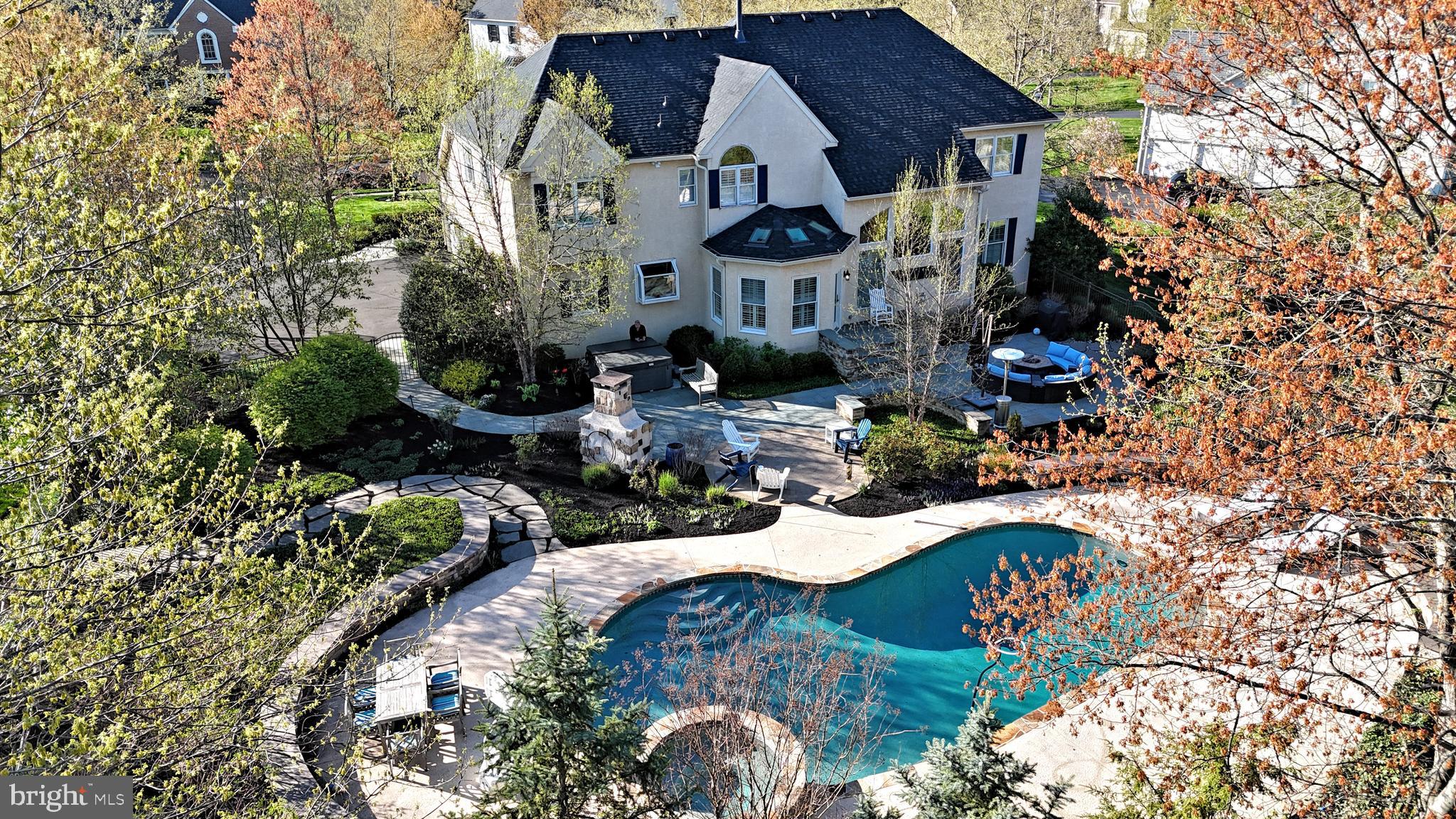 ESTATES OF HORSHAM - Residential