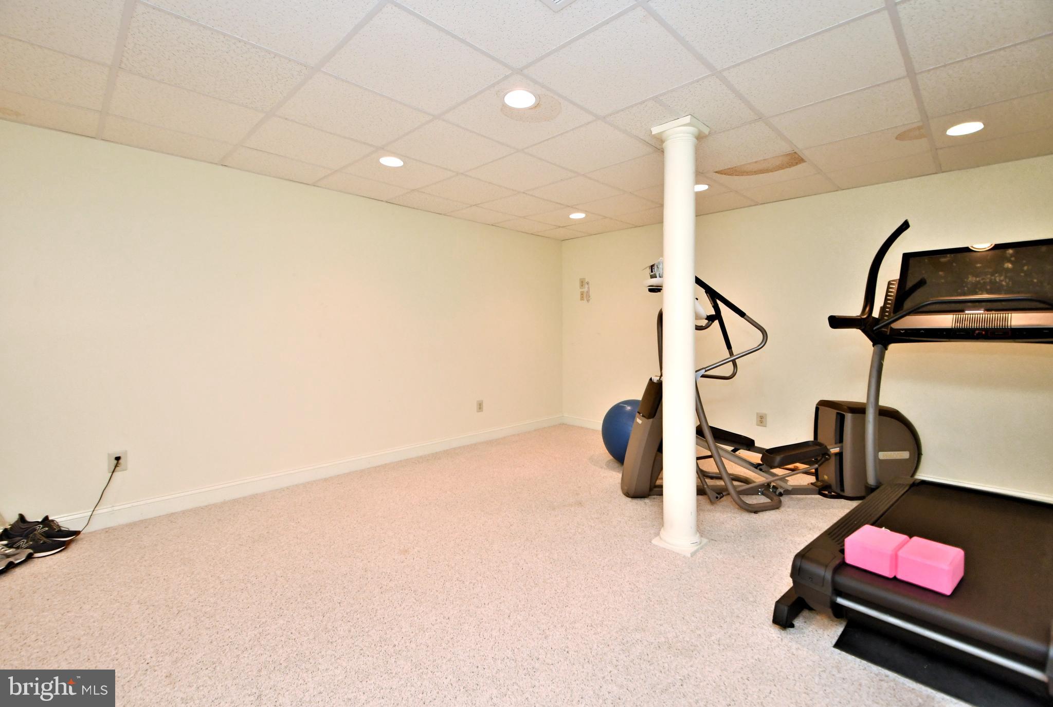 ESTATES OF HORSHAM - Residential