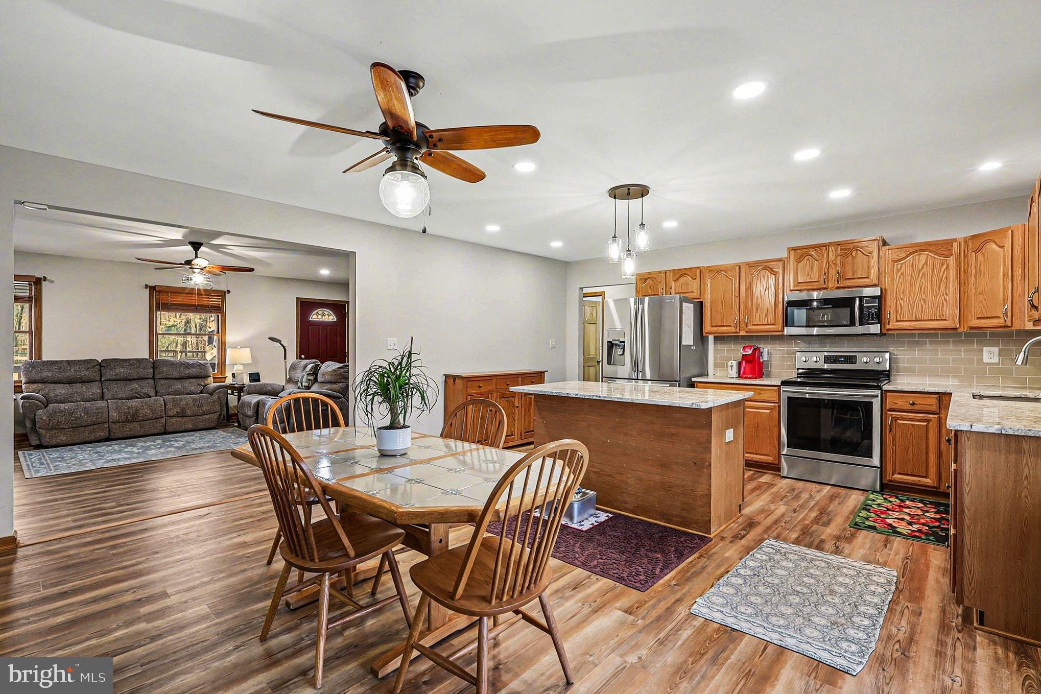 8318 DIAMOND HILL ROAD